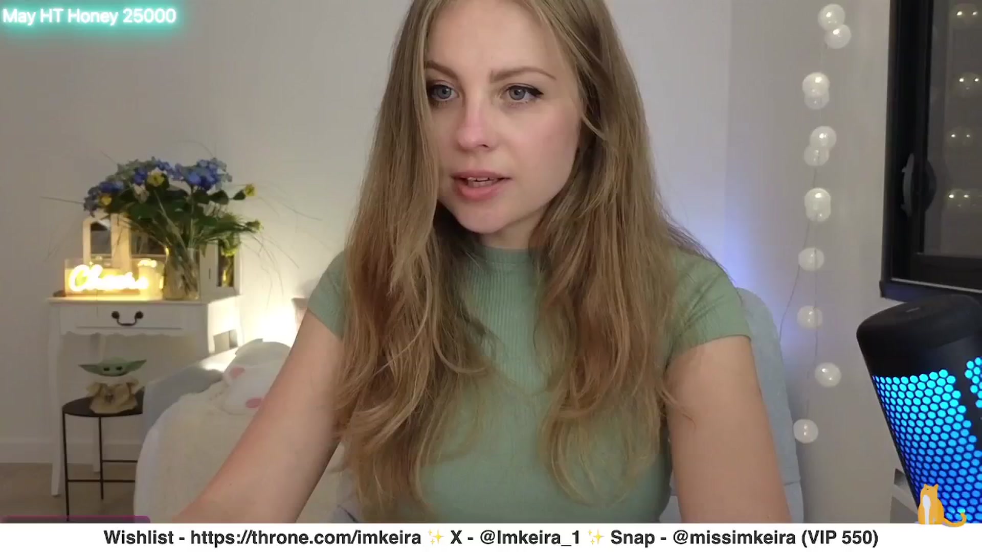 Gallery image thumbnail from ImKeira's myfreecams stream on, 05/14/2025, 19:56 image 16 of 20