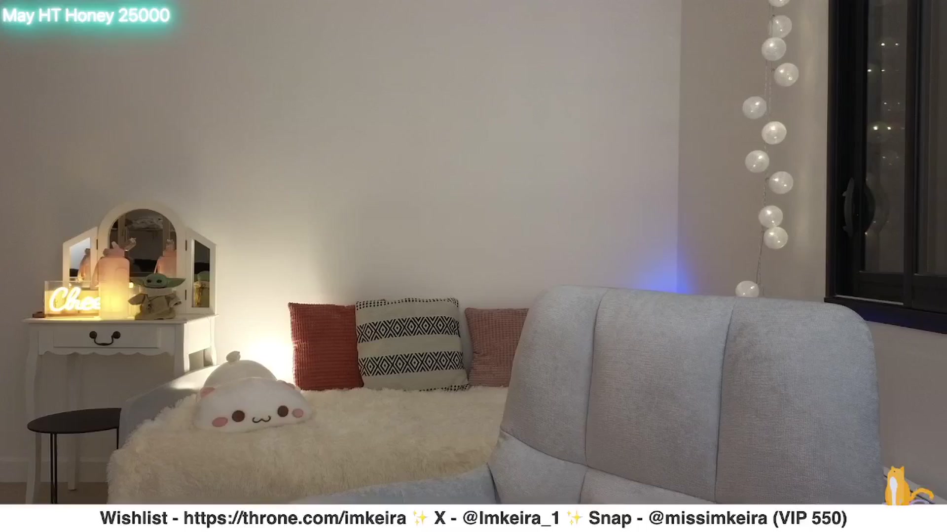Gallery image thumbnail from ImKeira's myfreecams stream on, 05/27/2025, 21:20 image 6 of 20