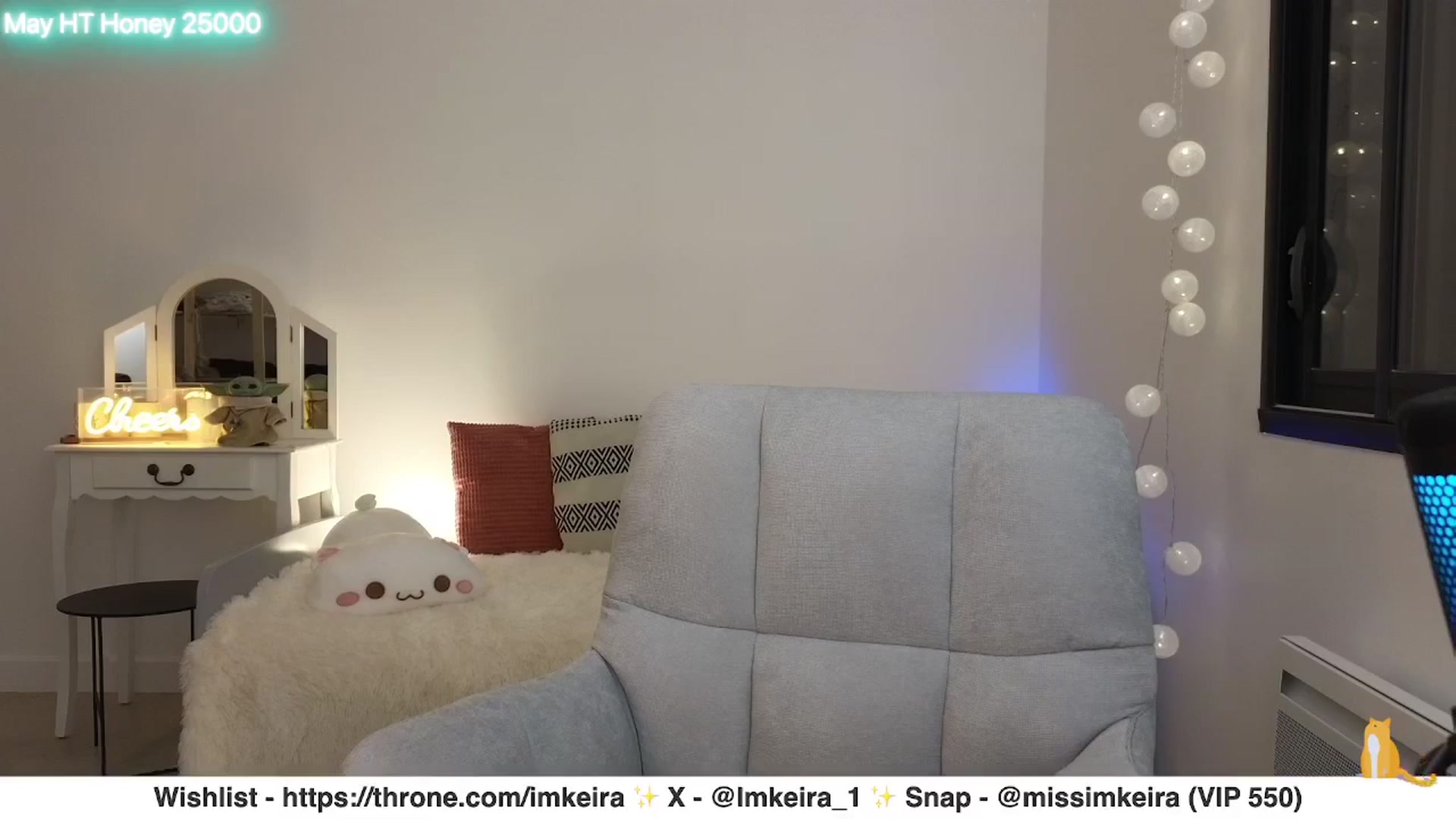 Gallery image thumbnail from ImKeira's myfreecams stream on, 05/27/2025, 21:20 image 17 of 20