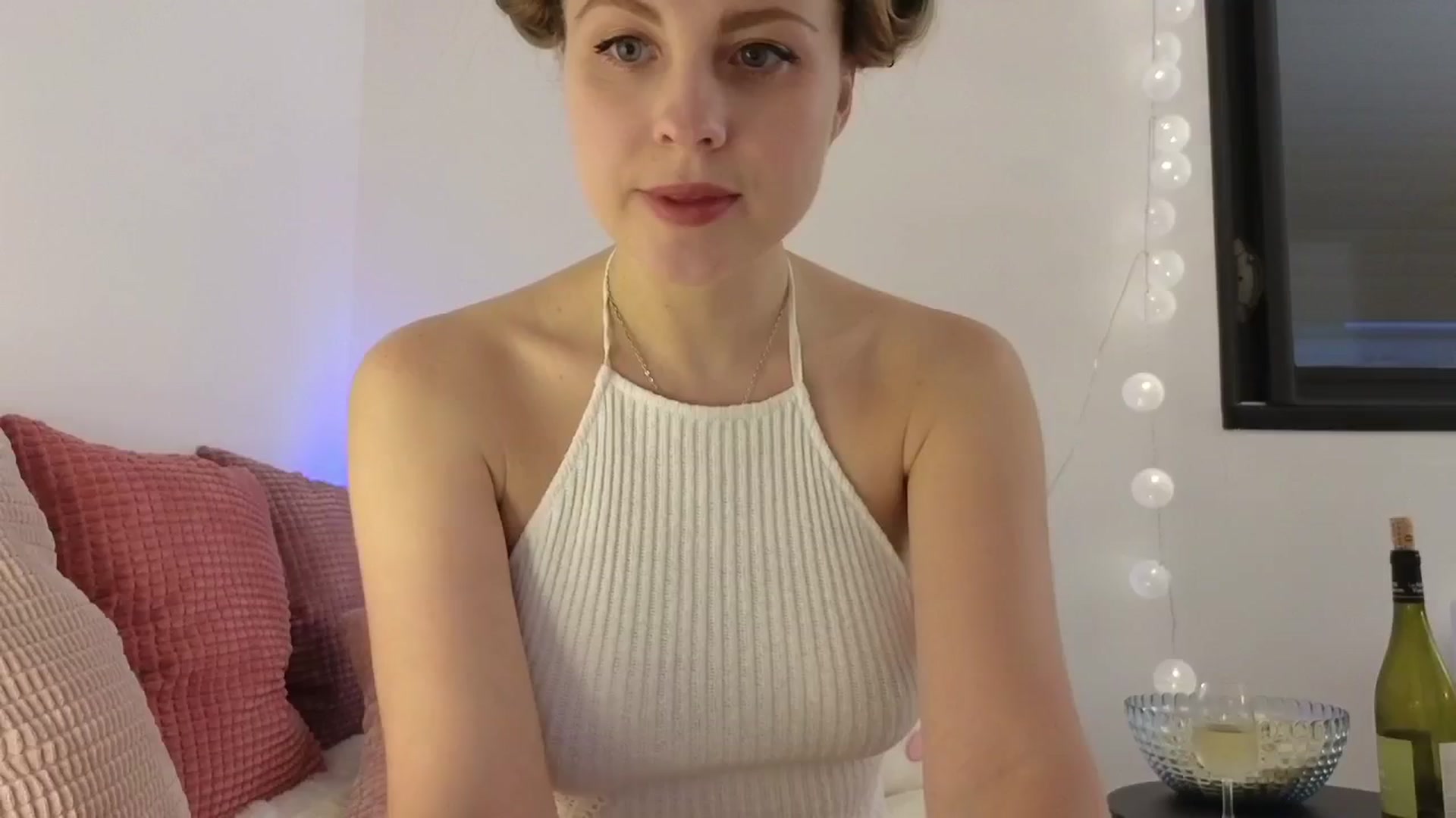 Gallery image thumbnail from ImKeira's myfreecams stream on, 05/30/2025, 20:44 image 2 of 20