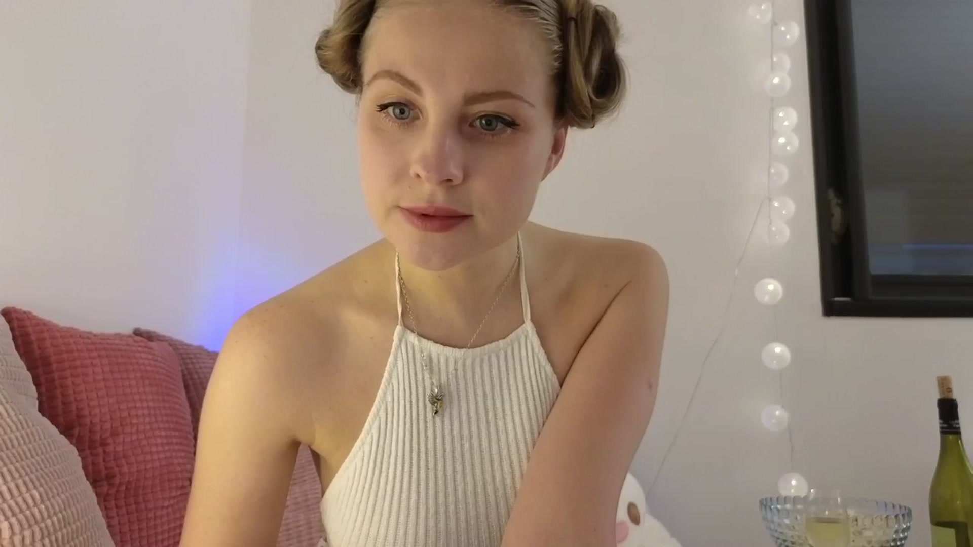 Gallery image thumbnail from ImKeira's myfreecams stream on, 05/30/2025, 20:44 image 3 of 20