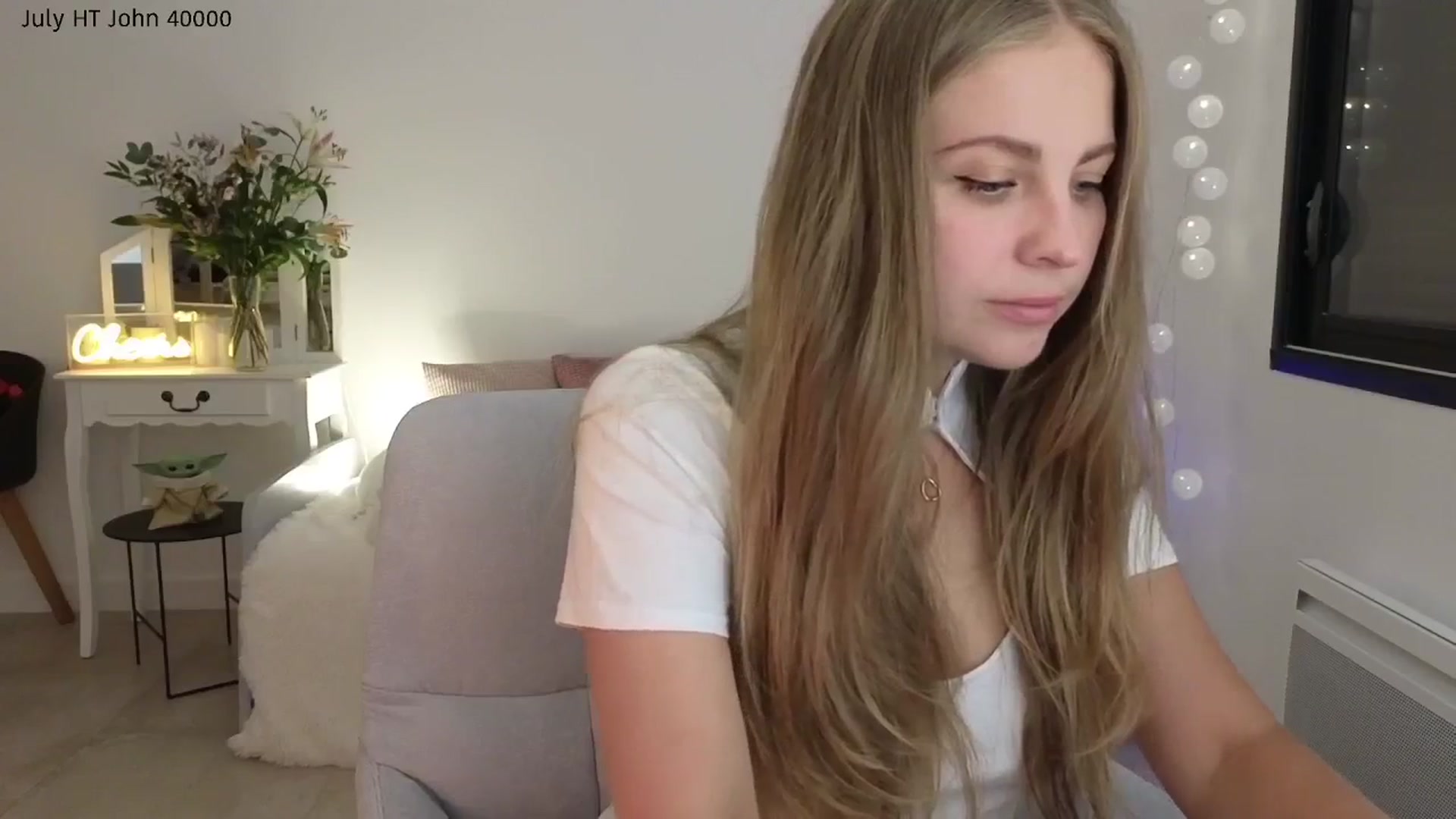 Gallery image thumbnail from ImKeira's myfreecams stream on, 07/25/2025, 20:34 image 20 of 20
