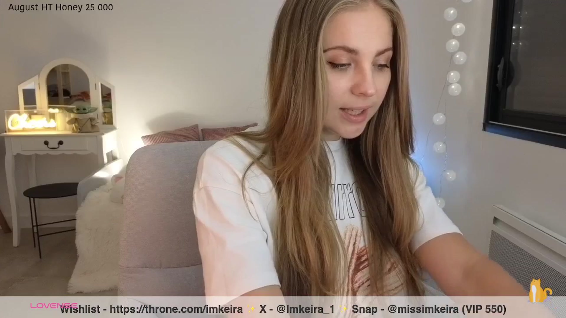 Gallery image thumbnail from ImKeira's myfreecams stream on, 08/04/2025, 22:59 image 9 of 20