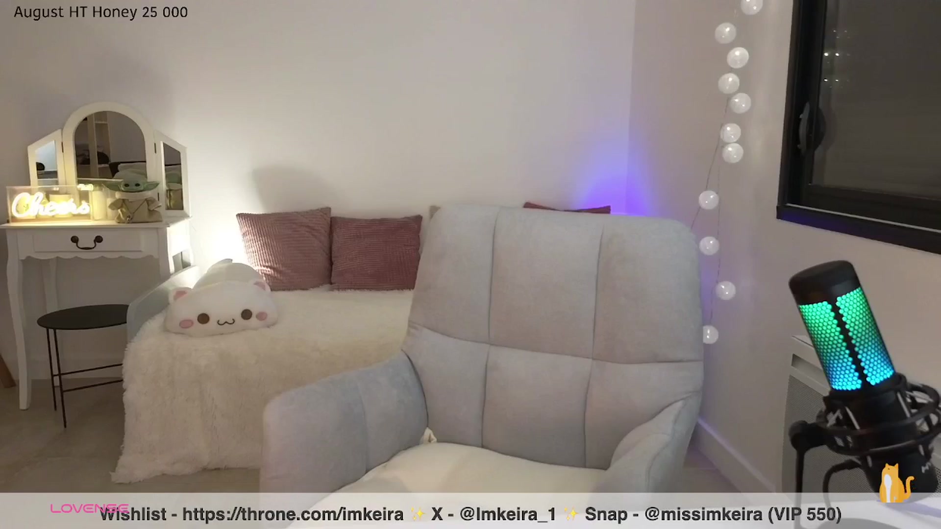 Gallery image thumbnail from ImKeira's myfreecams stream on, 08/05/2025, 23:06 image 11 of 20