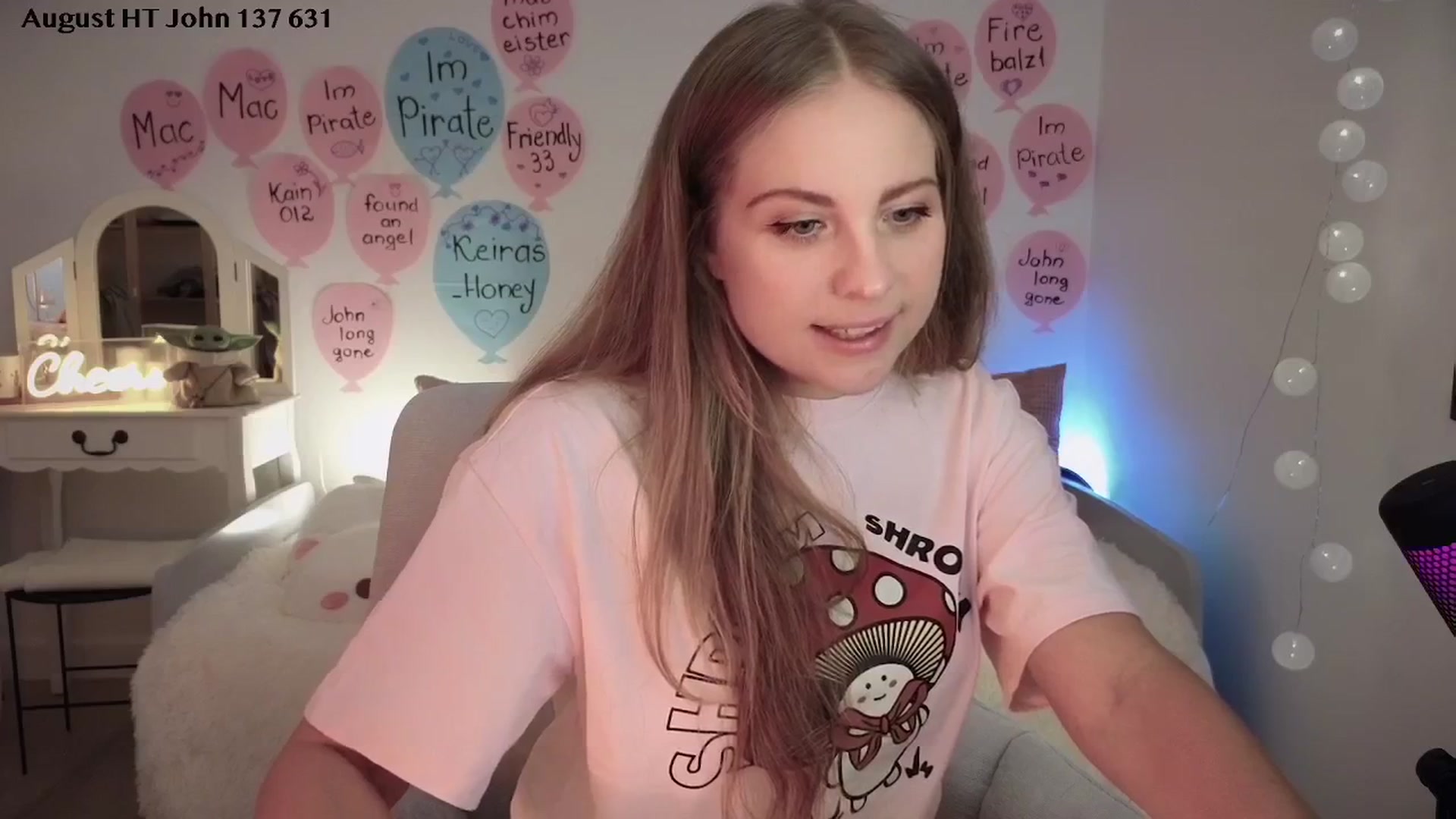 Gallery image thumbnail from ImKeira's myfreecams stream on, 08/15/2025, 21:44 image 5 of 20