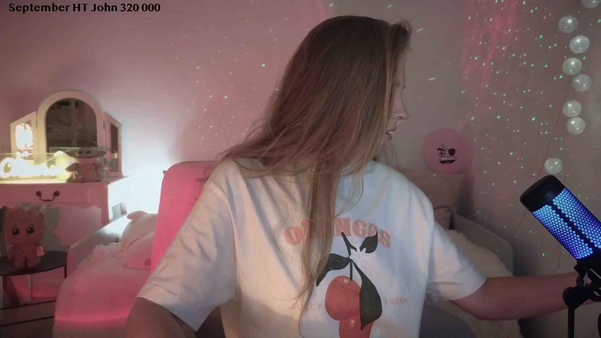 Gallery image thumbnail from ImKeira's myfreecams stream on, 09/08/2025, 21:35 image 8 of 20