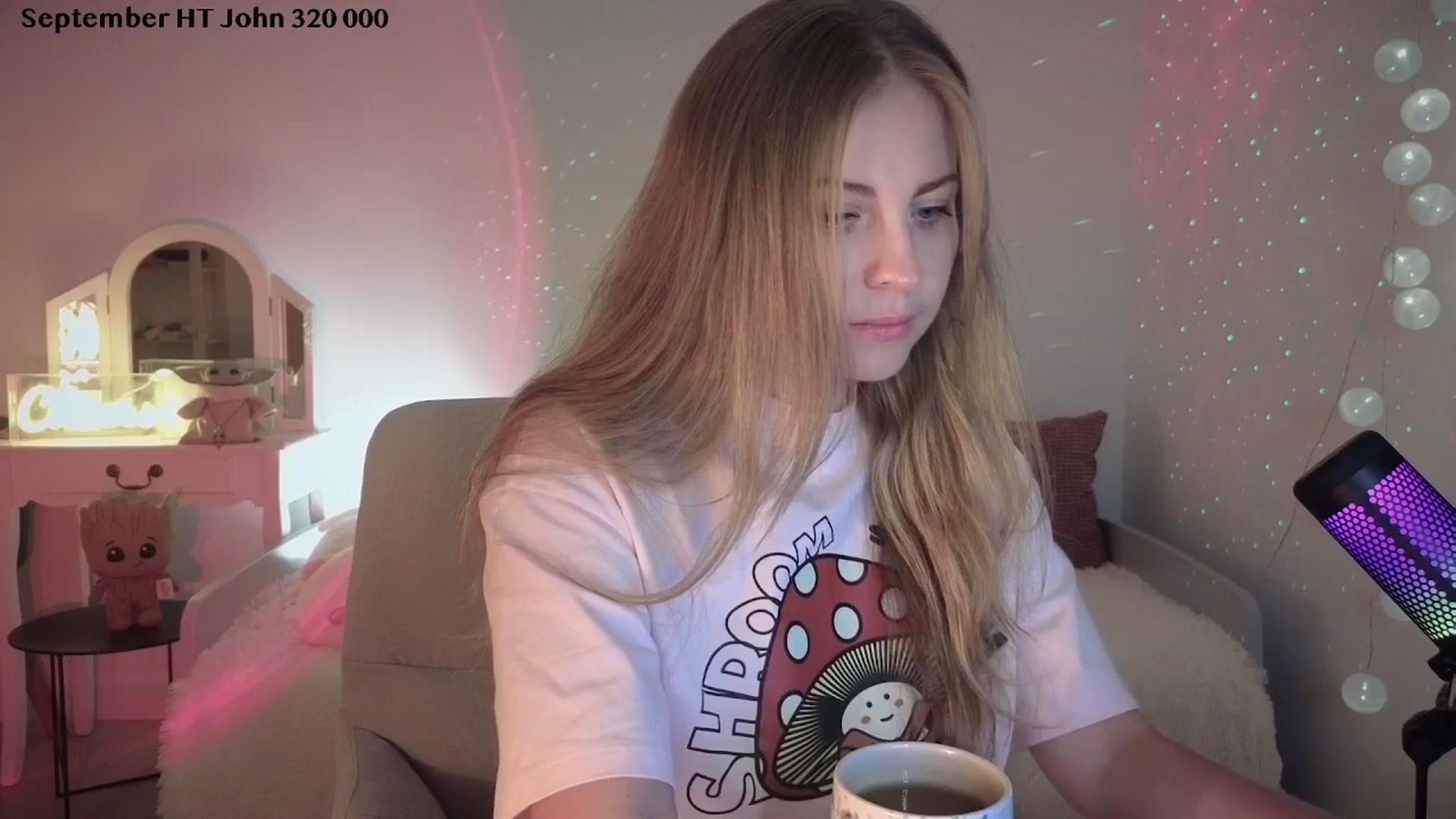 Gallery image thumbnail from ImKeira's myfreecams stream on, 09/10/2025, 21:47 image 14 of 20