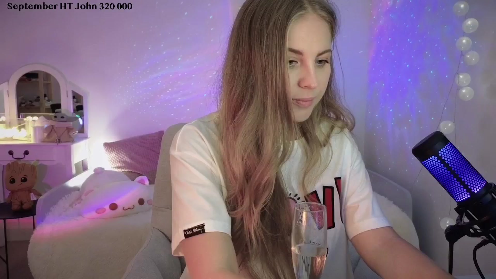 Gallery image thumbnail from ImKeira's myfreecams stream on, 09/20/2025, 22:13 image 10 of 20