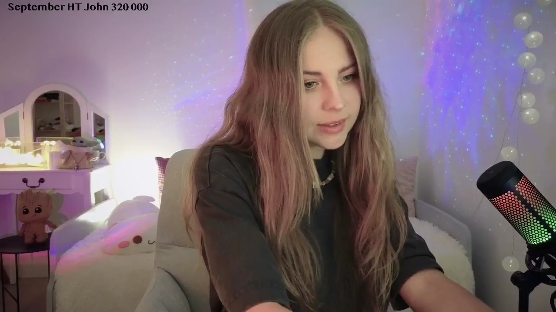 Gallery image thumbnail from ImKeira's myfreecams stream on, 09/25/2025, 22:09 image 3 of 20
