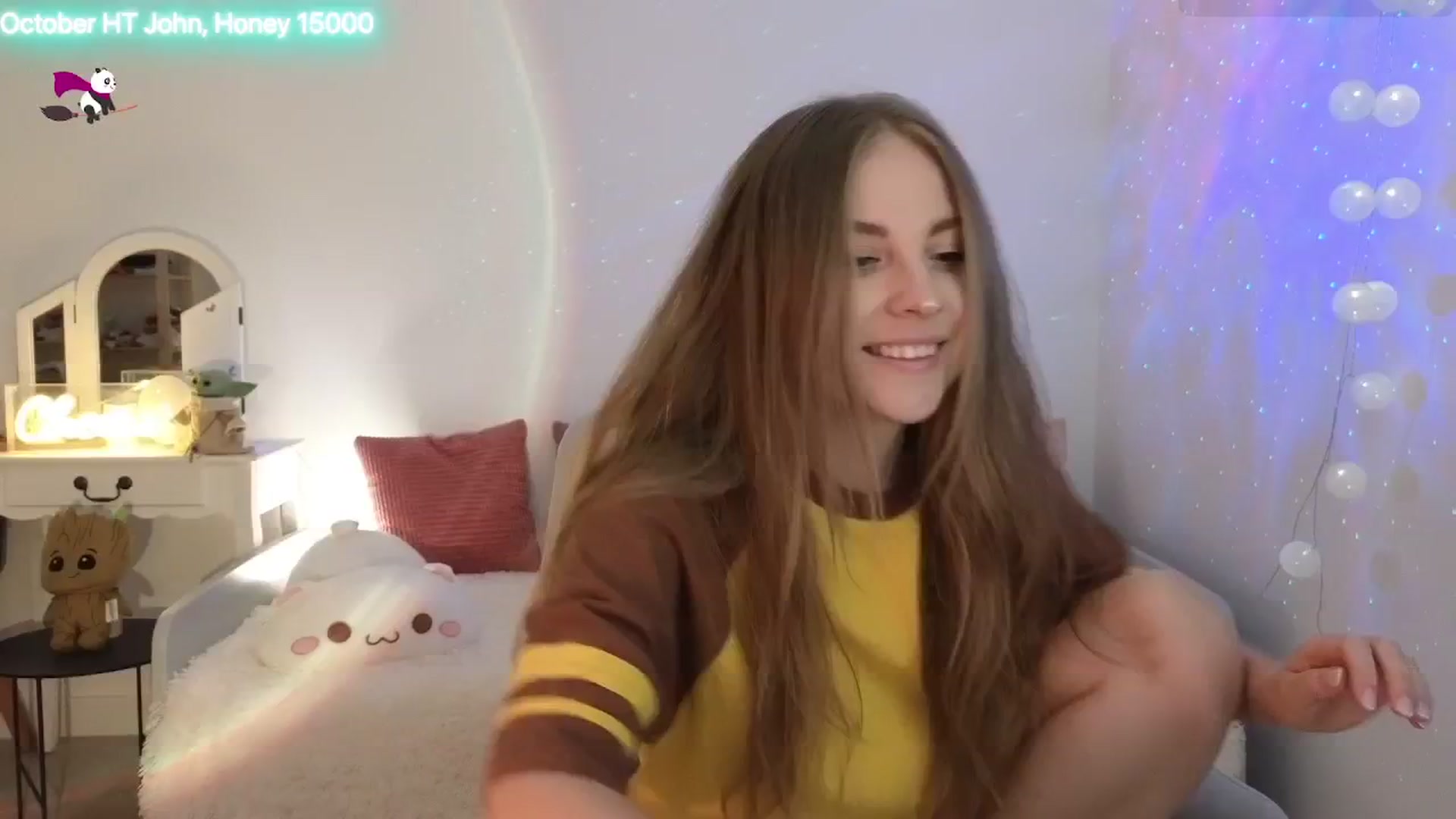 Gallery image thumbnail from ImKeira's myfreecams stream on, 10/16/2025, 22:05 image 1 of 20