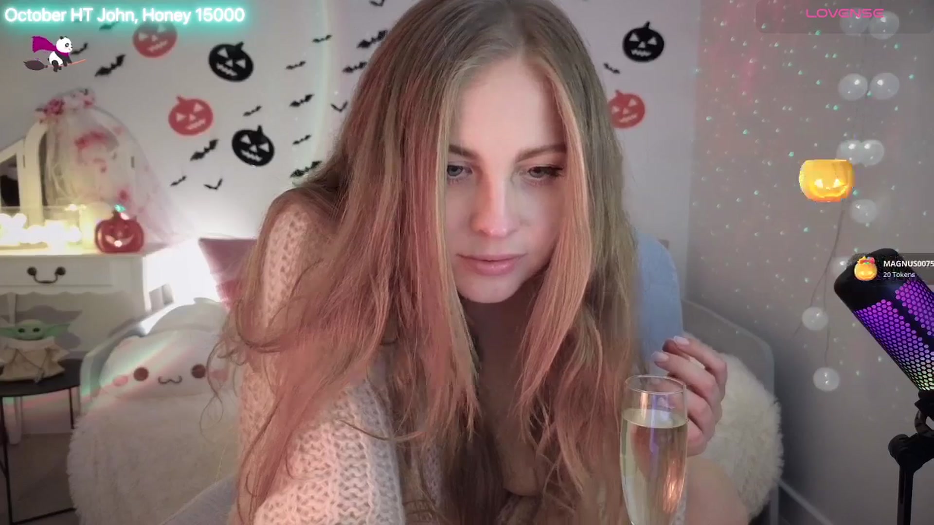 Gallery image thumbnail from ImKeira's myfreecams stream on, 10/18/2025, 20:34 image 17 of 20