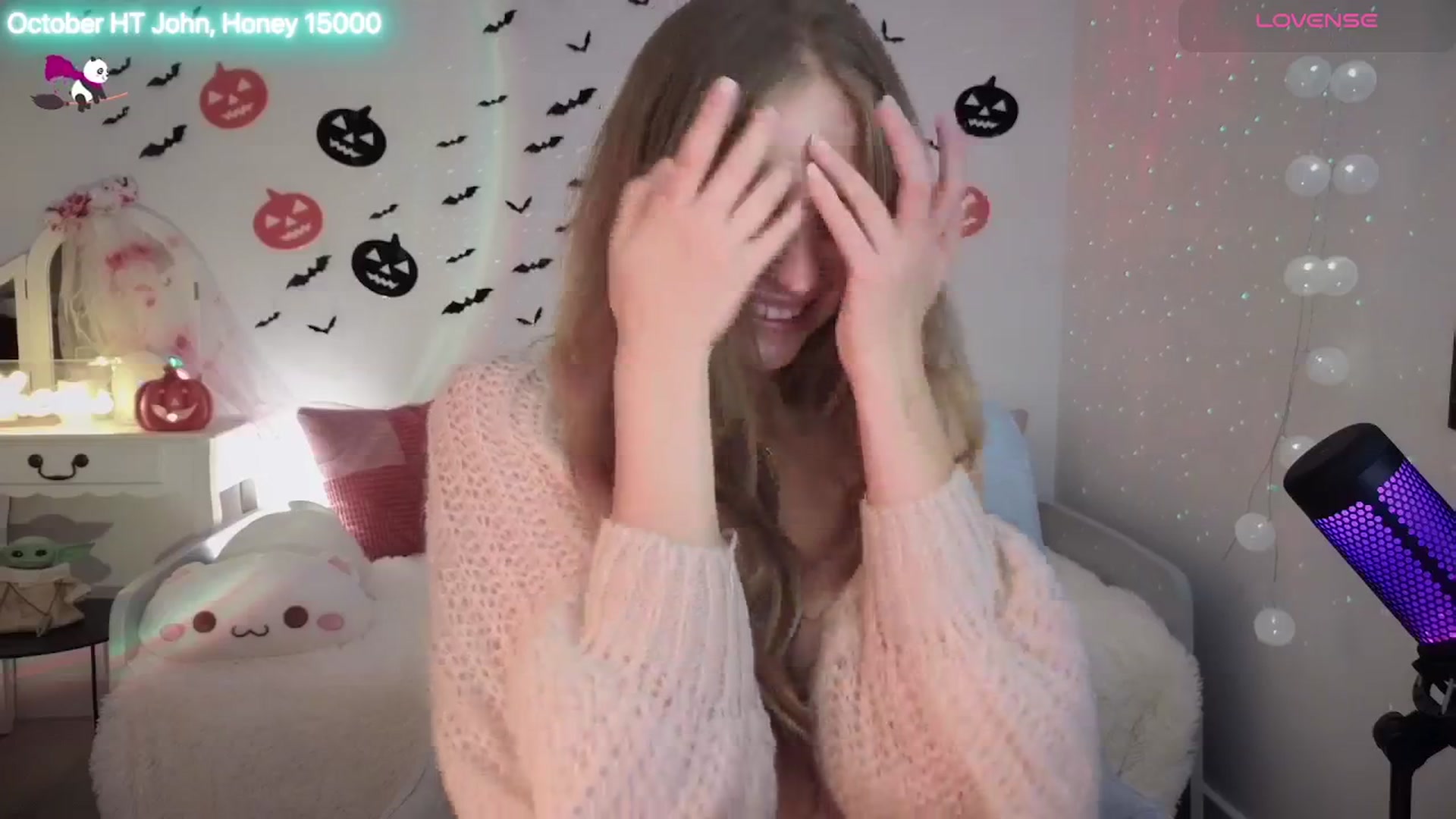 Gallery image thumbnail from ImKeira's myfreecams stream on, 10/18/2025, 20:34 image 18 of 20