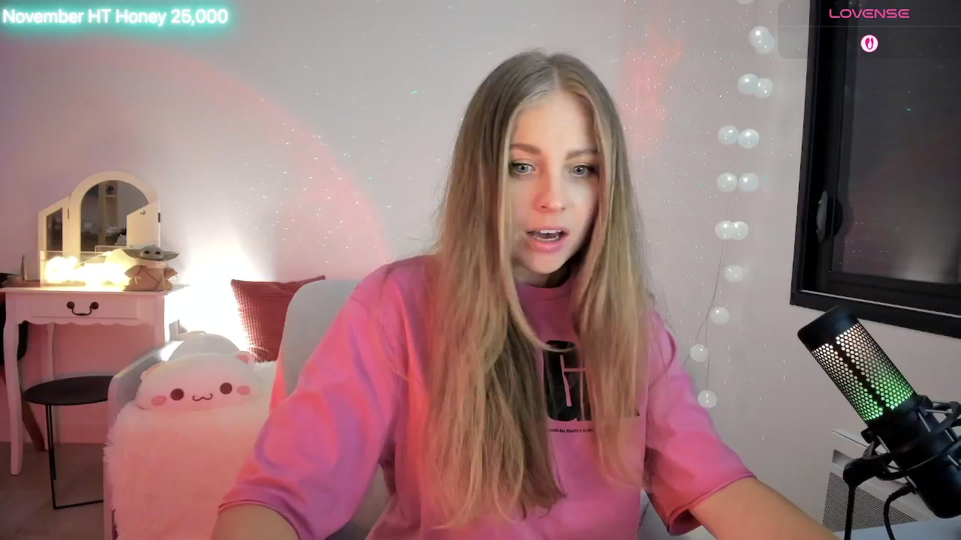 Gallery image thumbnail from ImKeira's myfreecams stream on, 11/16/2025, 22:33 image 4 of 20