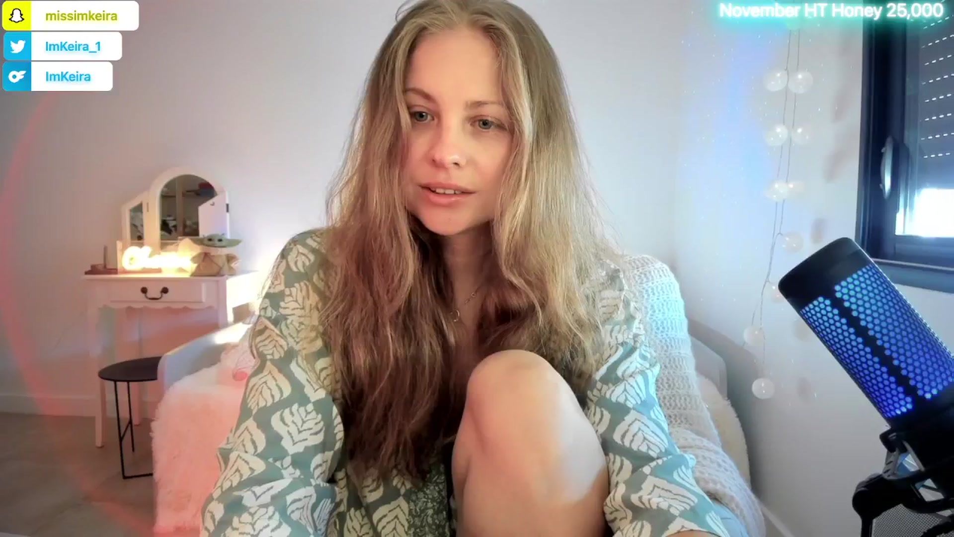Gallery image thumbnail from ImKeira's myfreecams stream on, 11/18/2025, 11:13 image 2 of 20