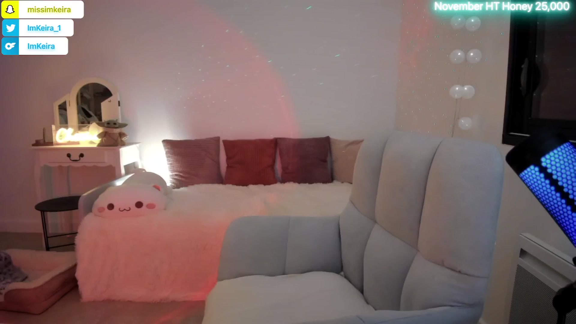 Gallery image thumbnail from ImKeira's myfreecams stream on, 11/20/2025, 22:48 image 18 of 20