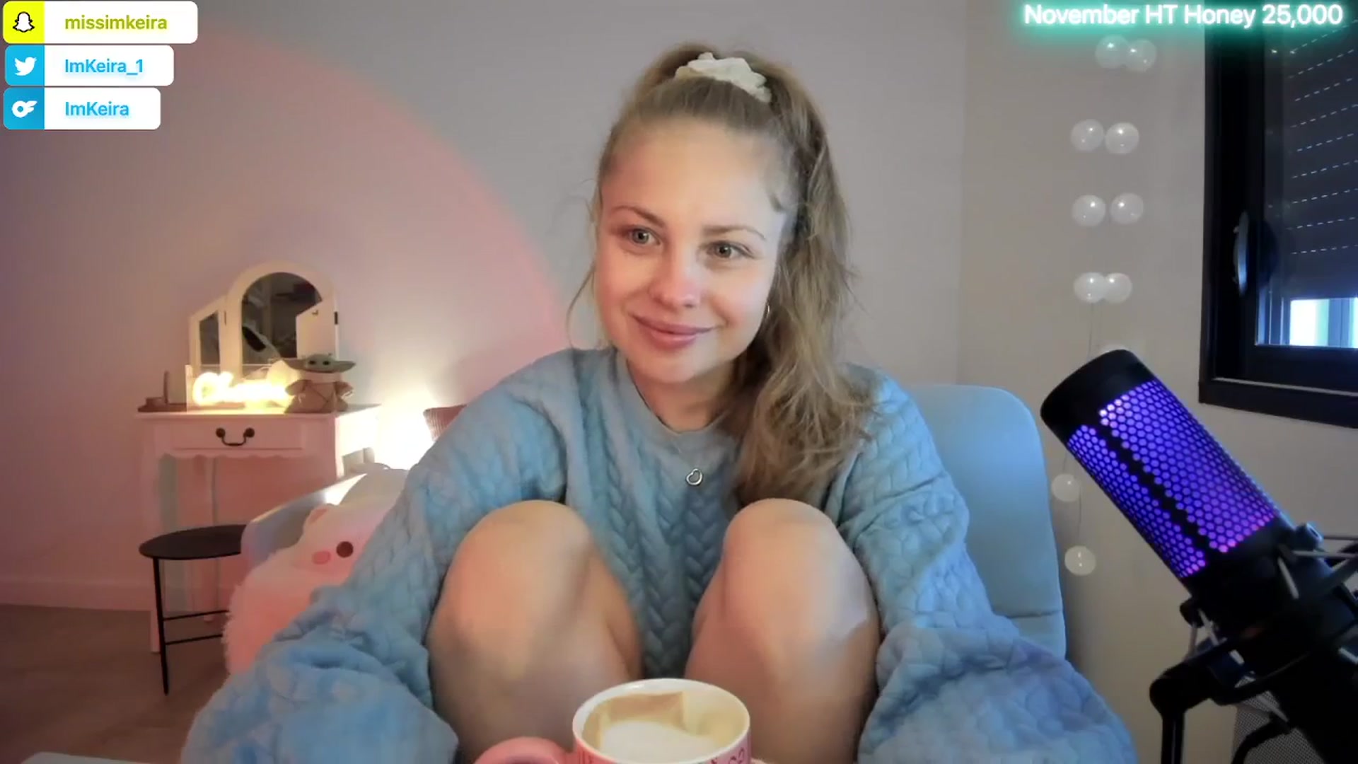 Gallery image thumbnail from ImKeira's myfreecams stream on, 11/21/2025, 10:04 image 10 of 20