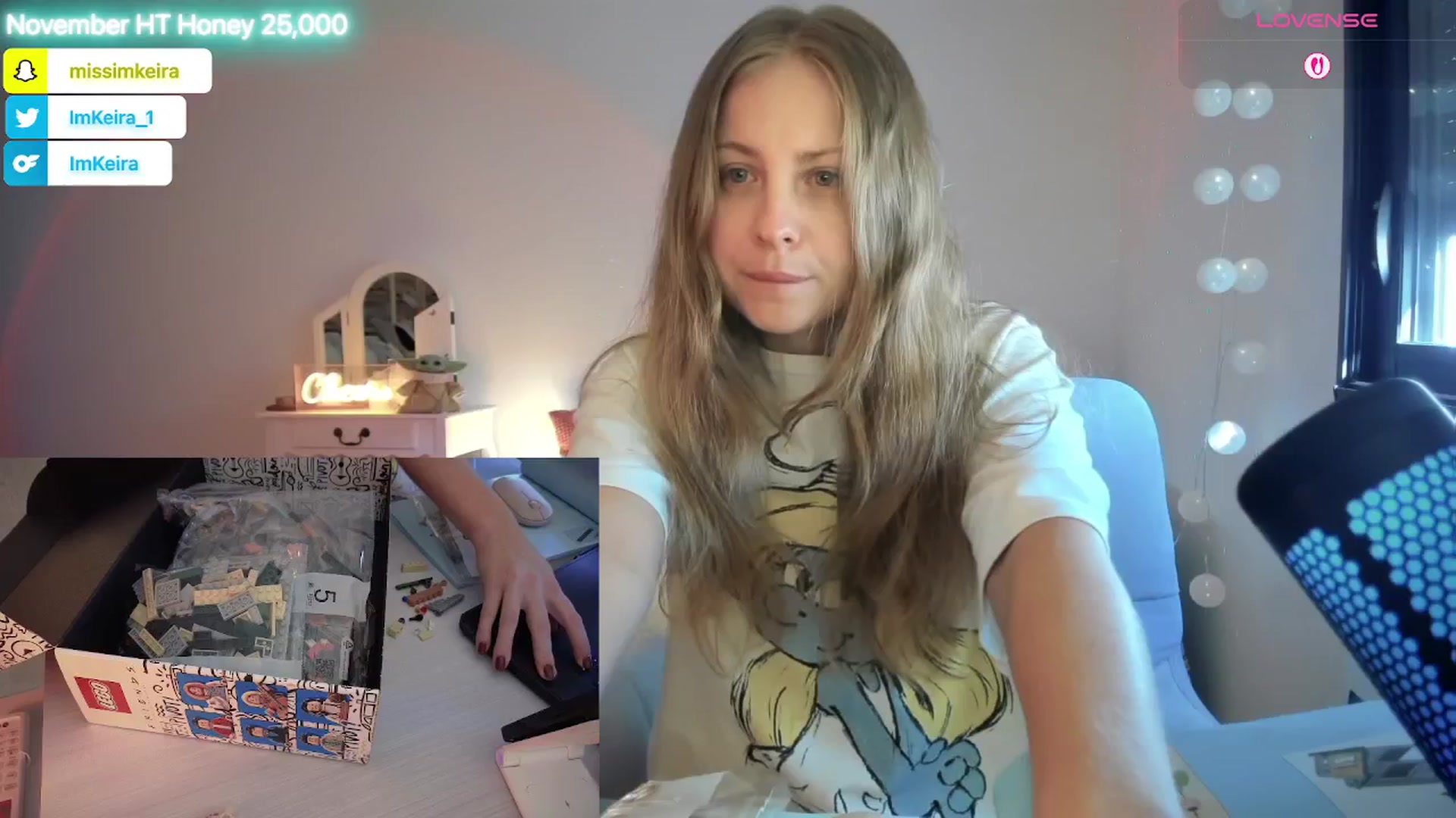 Gallery image thumbnail from ImKeira's myfreecams stream on, 11/22/2025, 13:58 image 3 of 20