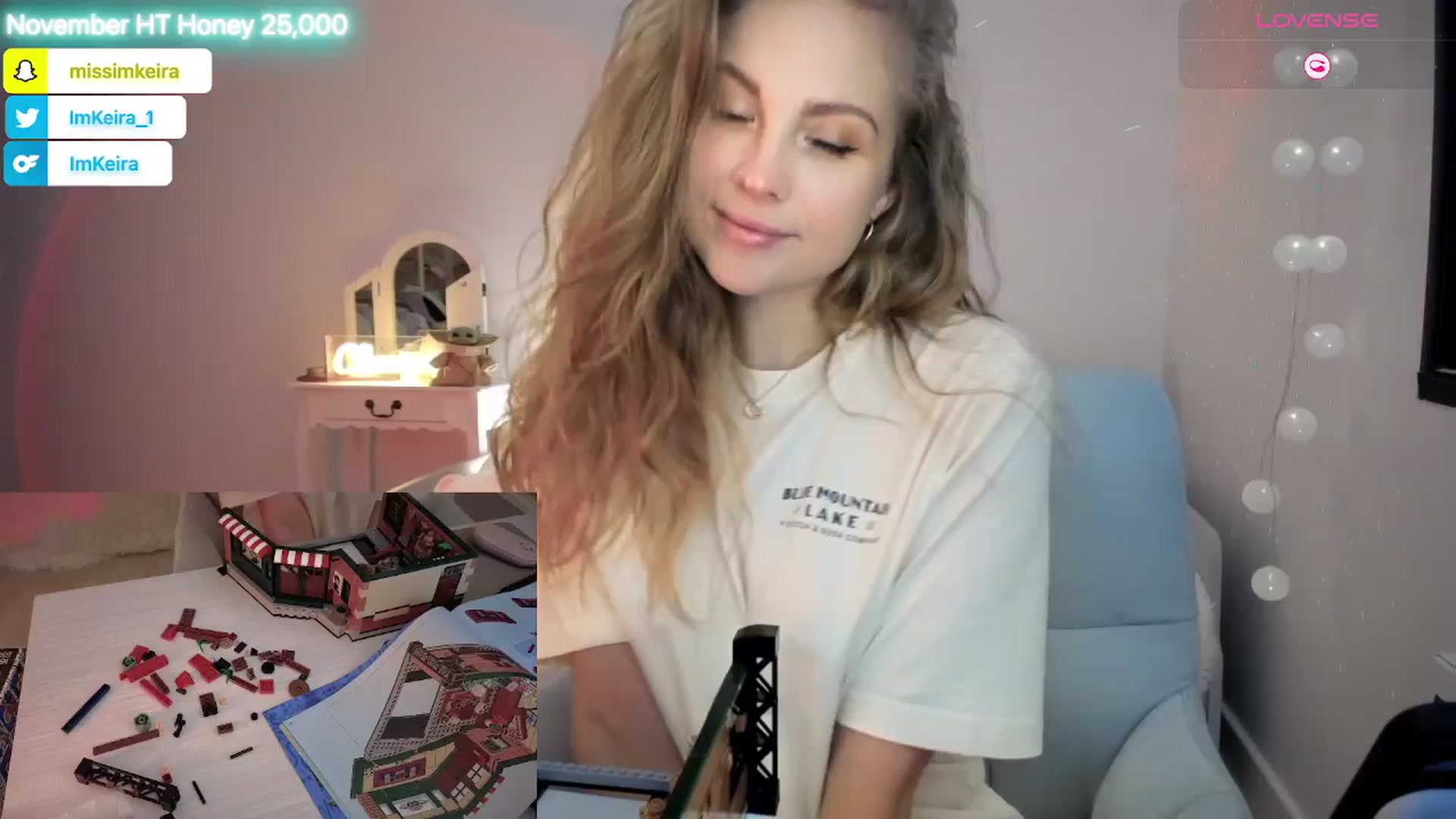 Gallery image thumbnail from ImKeira's myfreecams stream on, 11/23/2025, 22:30 image 8 of 20