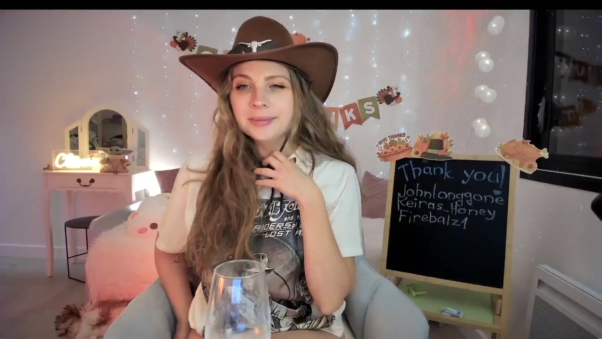 Gallery image thumbnail from ImKeira's myfreecams stream on, 11/29/2025, 24:36 image 4 of 20