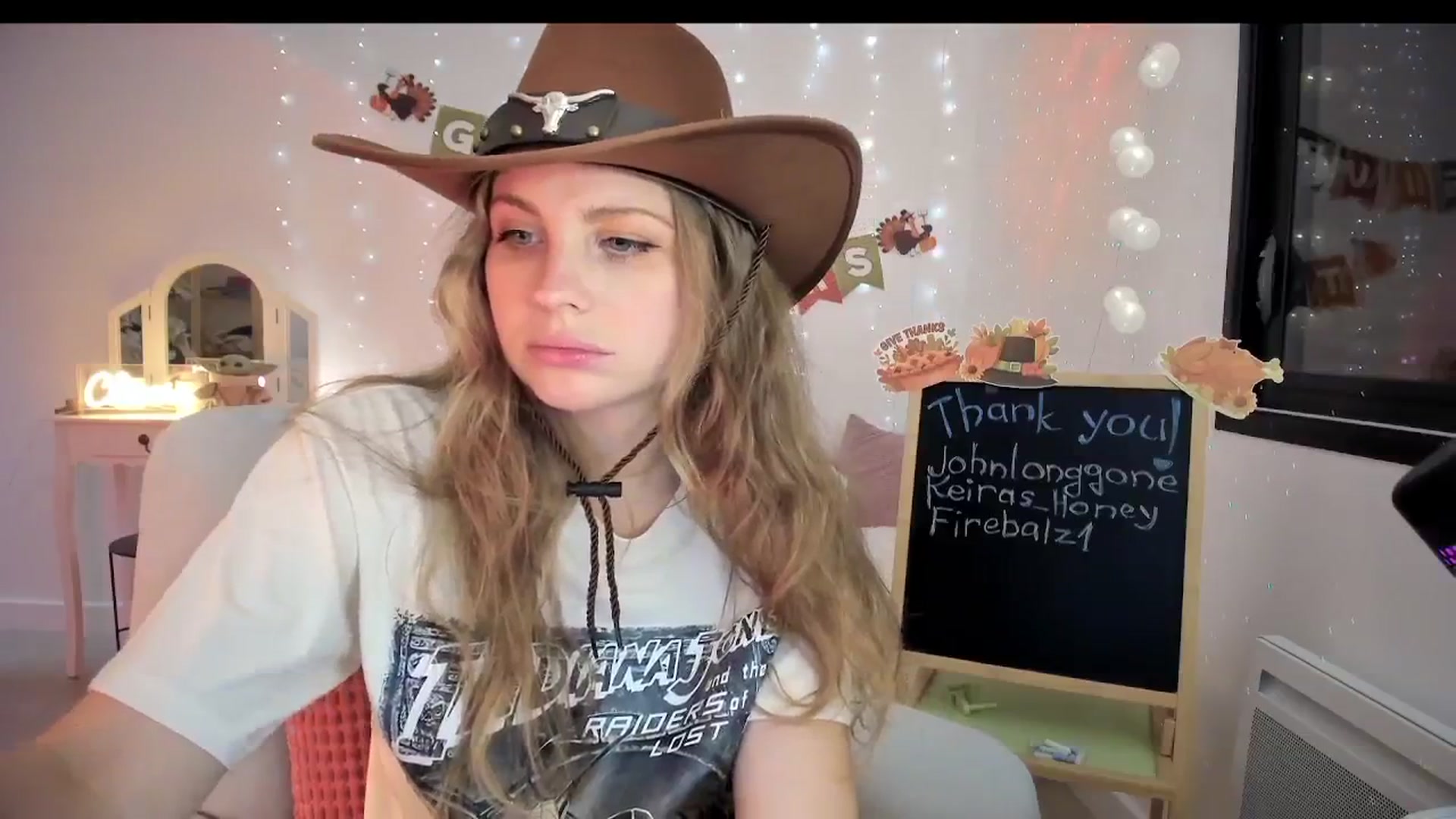 Gallery image thumbnail from ImKeira's myfreecams stream on, 11/29/2025, 24:36 image 13 of 20
