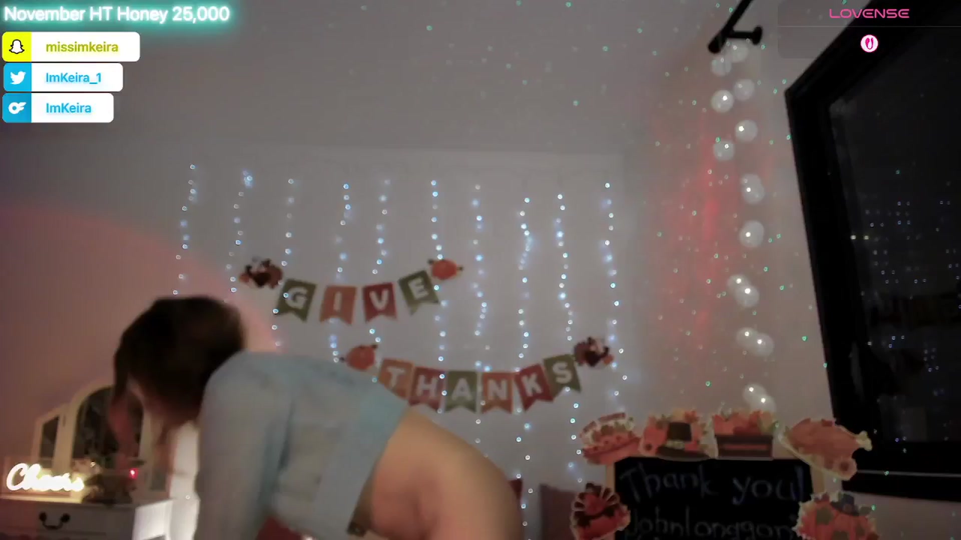 Gallery image thumbnail from ImKeira's myfreecams stream on, 11/30/2025, 23:30 image 15 of 20