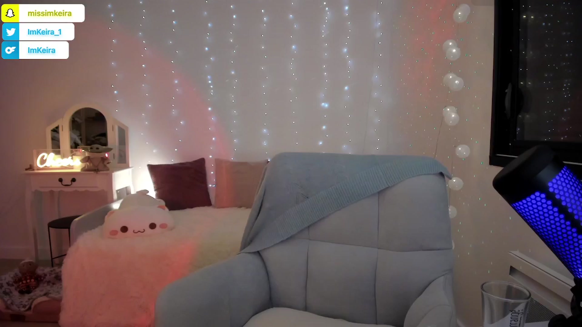 Gallery image thumbnail from ImKeira's myfreecams stream on, 12/01/2025, 23:32 image 4 of 20