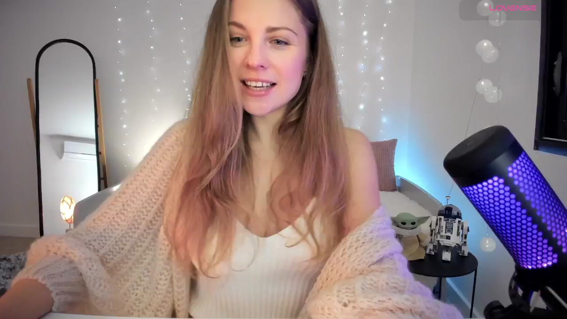 Gallery image thumbnail from ImKeira's myfreecams stream on, 01/27/2026, 23:38 image 3 of 20