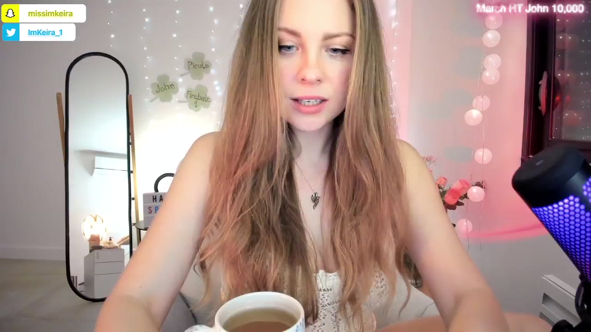 Gallery image thumbnail from ImKeira's myfreecams stream on, 03/10/2026, 22:50 image 4 of 20