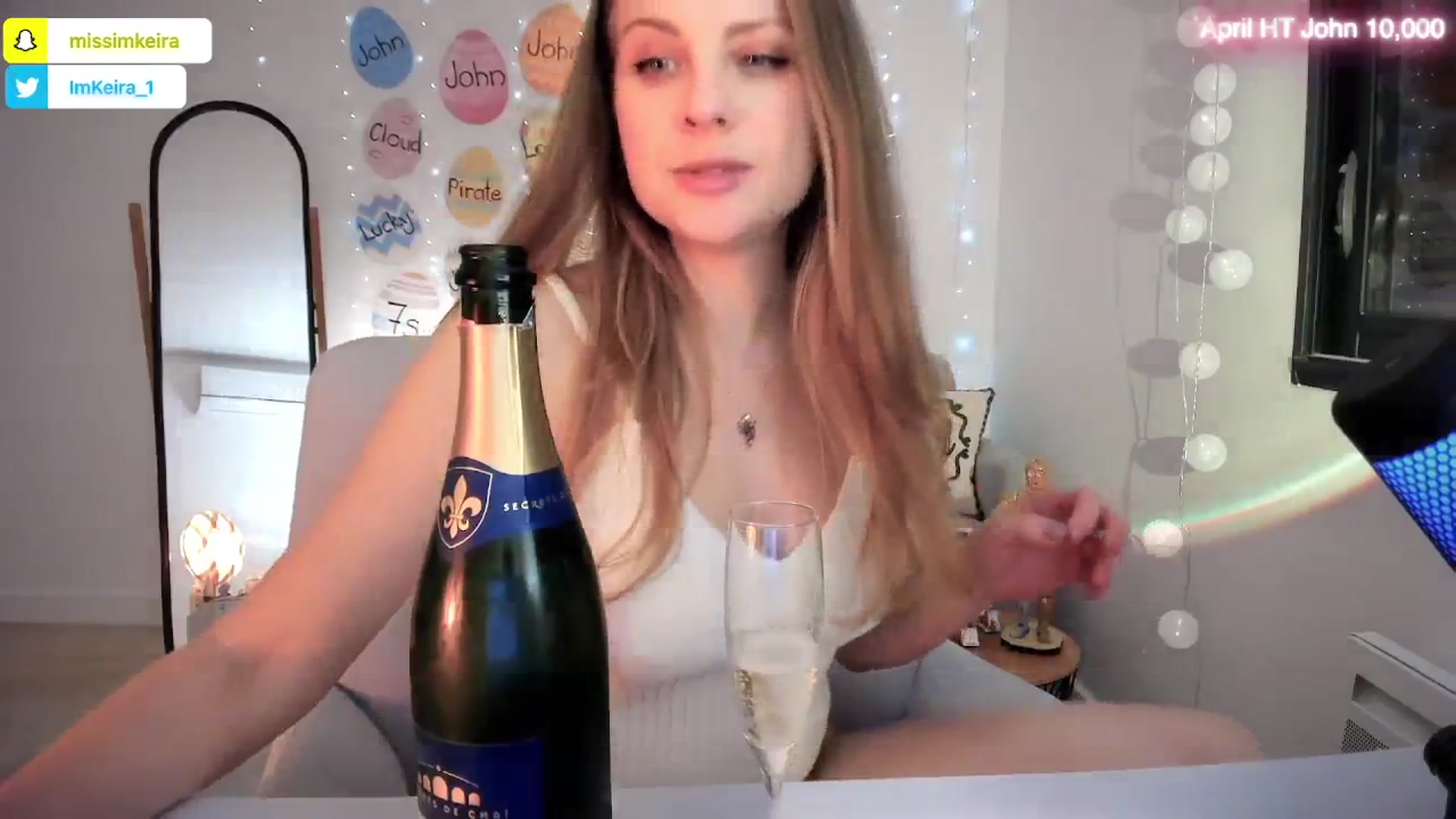 Gallery image thumbnail from ImKeira's myfreecams stream on, 04/06/2026, 19:26 image 9 of 20