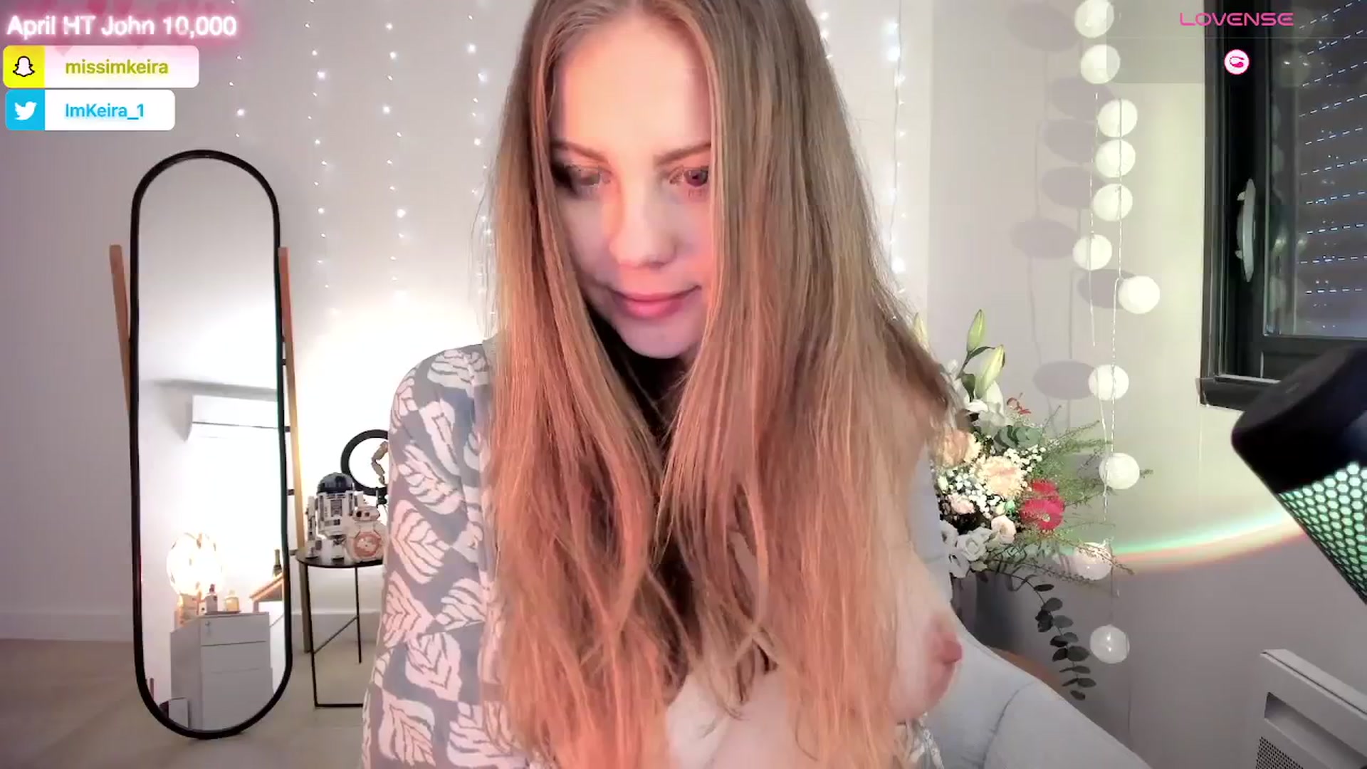 Gallery image thumbnail from ImKeira's myfreecams stream on, 04/10/2026, 14:09 image 17 of 20