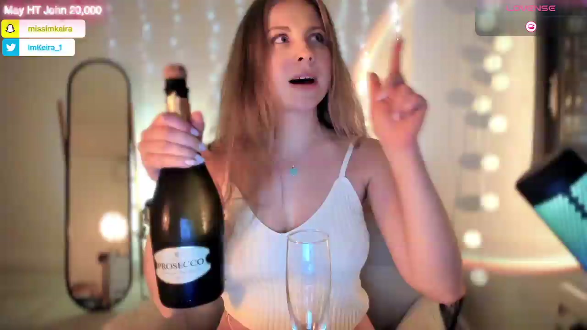 Gallery image thumbnail from ImKeira's myfreecams stream on, 05/29/2026, 22:59 image 5 of 20