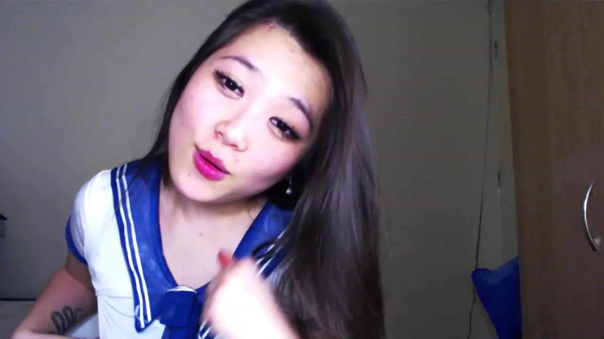 Gallery image thumbnail from ImReallyScary's myfreecams stream on, 11/19/2022, 02:17 image 2 of 20
