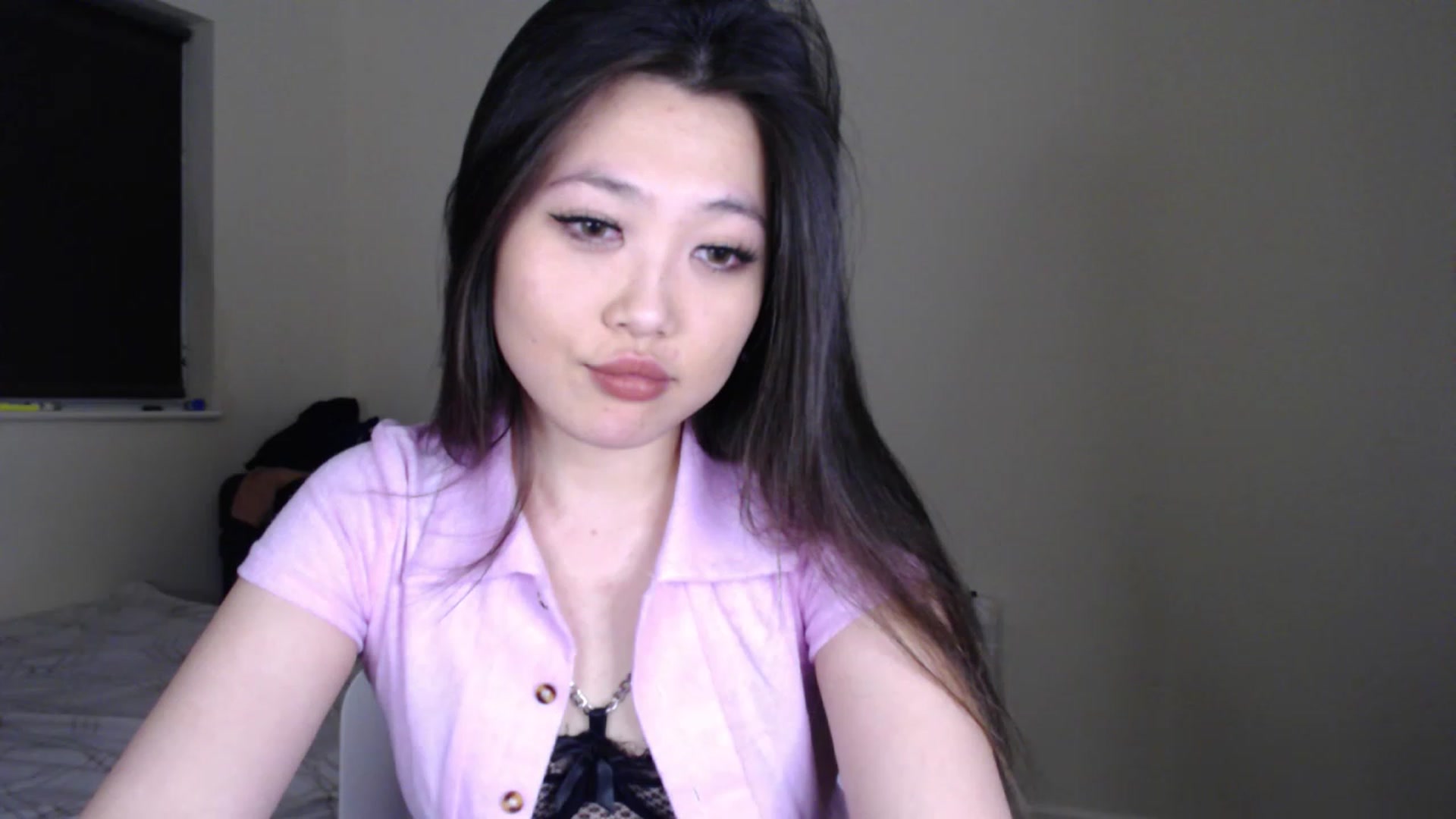 Gallery image thumbnail from ImReallyScary's myfreecams stream on, 11/20/2022, 01:48 image 13 of 20