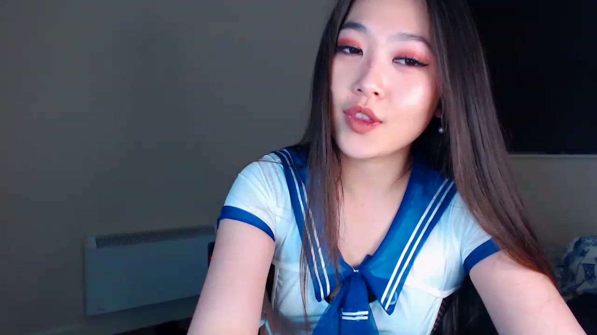 Gallery image thumbnail from ImReallyScary's myfreecams stream on, 11/22/2022, 23:55 image 13 of 20