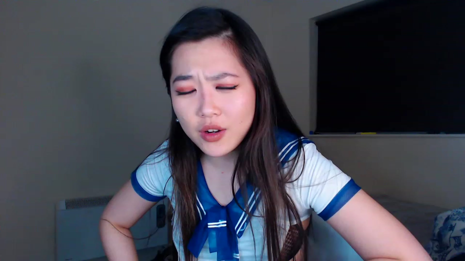 Gallery image thumbnail from ImReallyScary's myfreecams stream on, 11/23/2022, 01:49 image 12 of 20