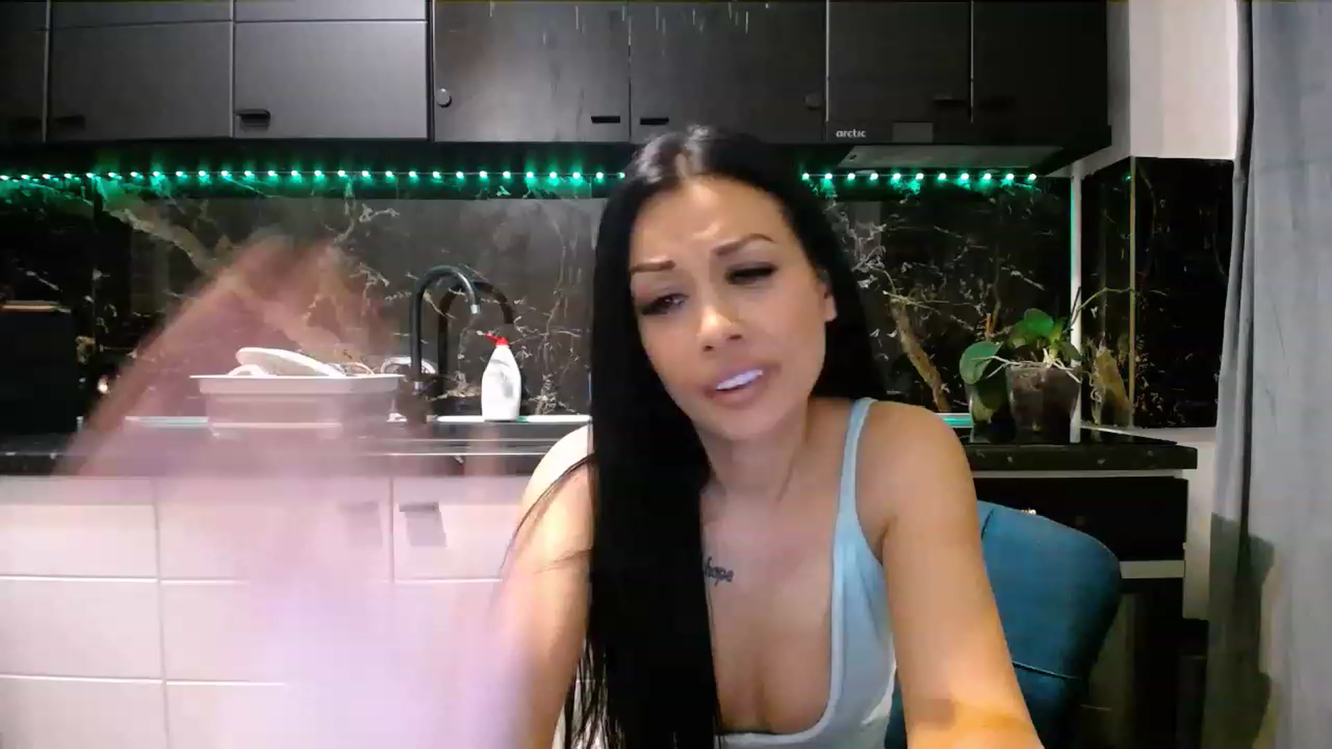 Gallery image thumbnail from ImRuby's myfreecams stream on, 05/30/2023, 21:14 image 1 of 20