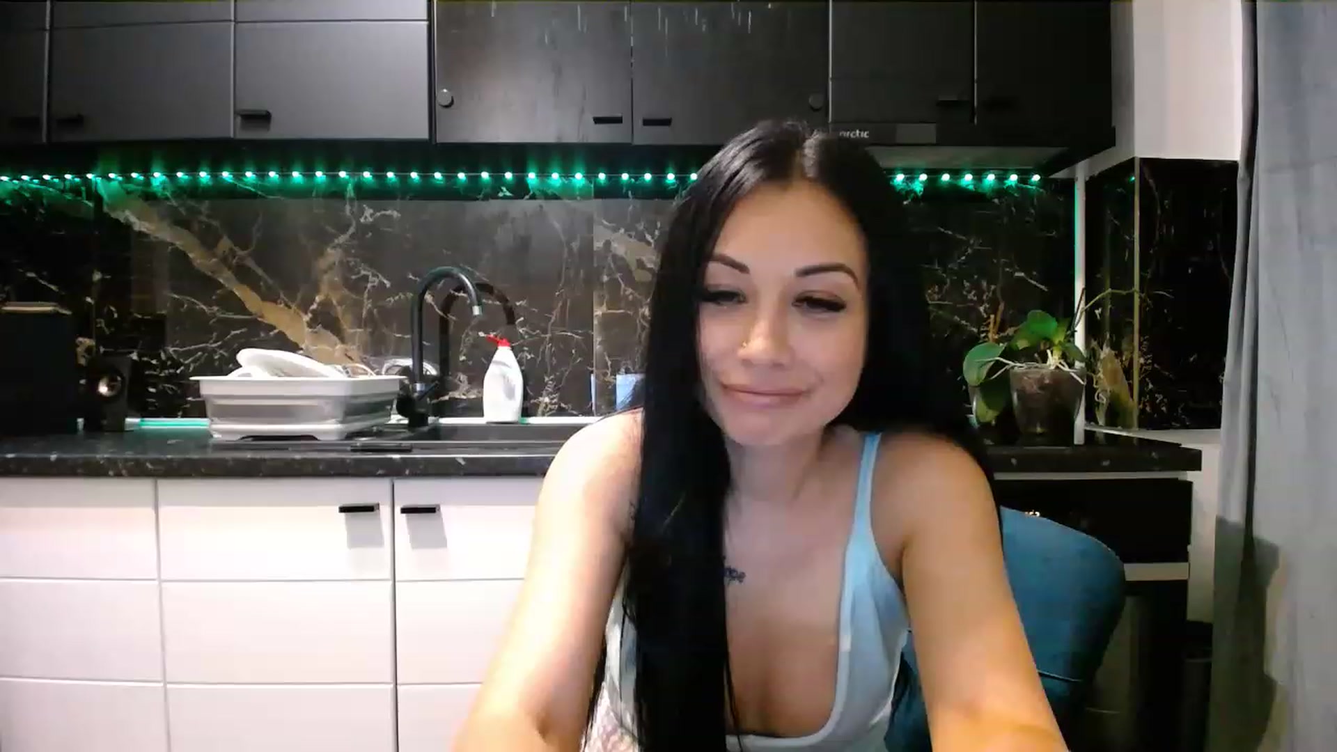 Gallery image thumbnail from ImRuby's myfreecams stream on, 05/30/2023, 21:14 image 6 of 20