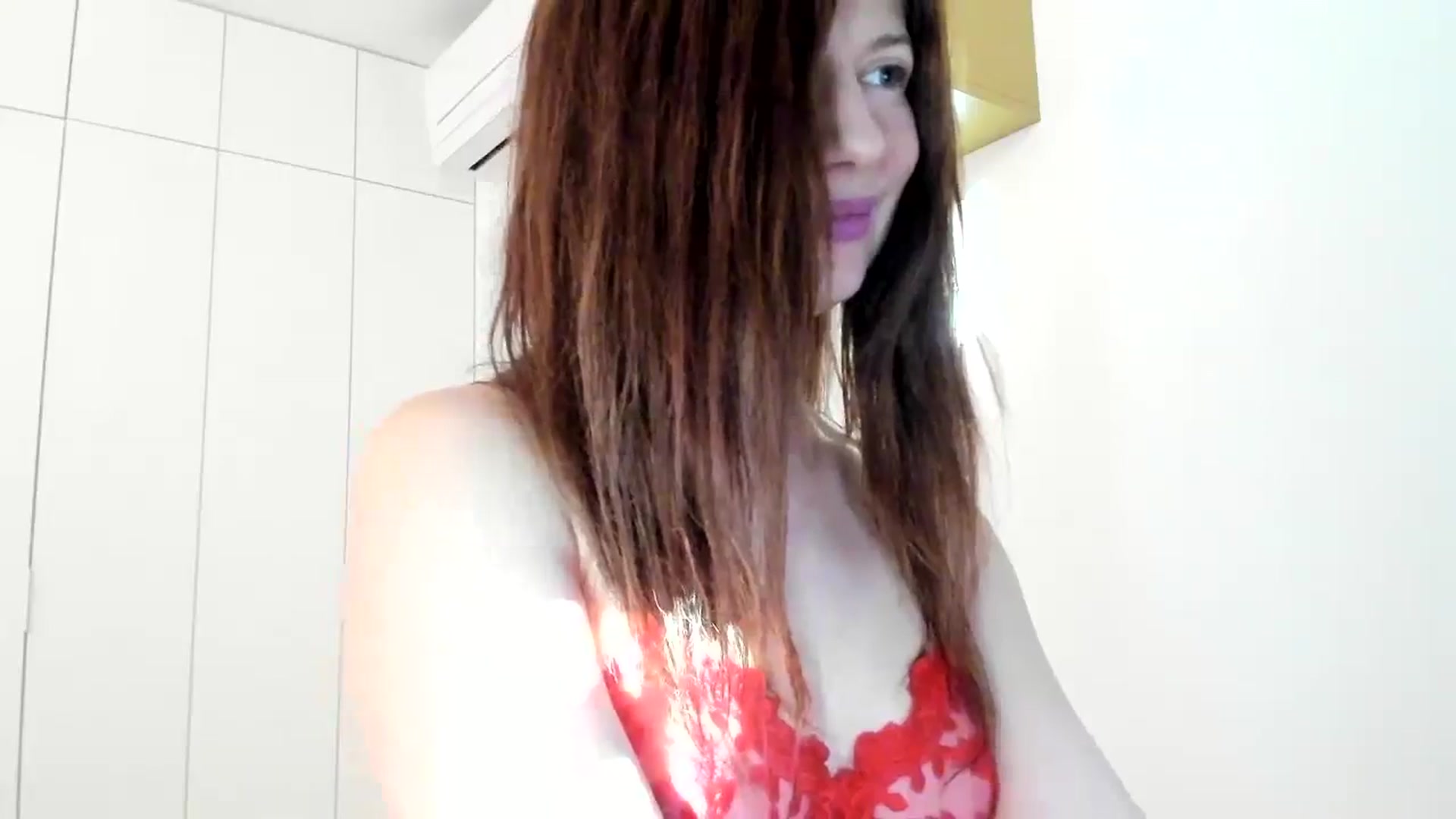 Gallery image thumbnail from ImTany's myfreecams stream on, 01/08/2025, 14:12 image 9 of 20