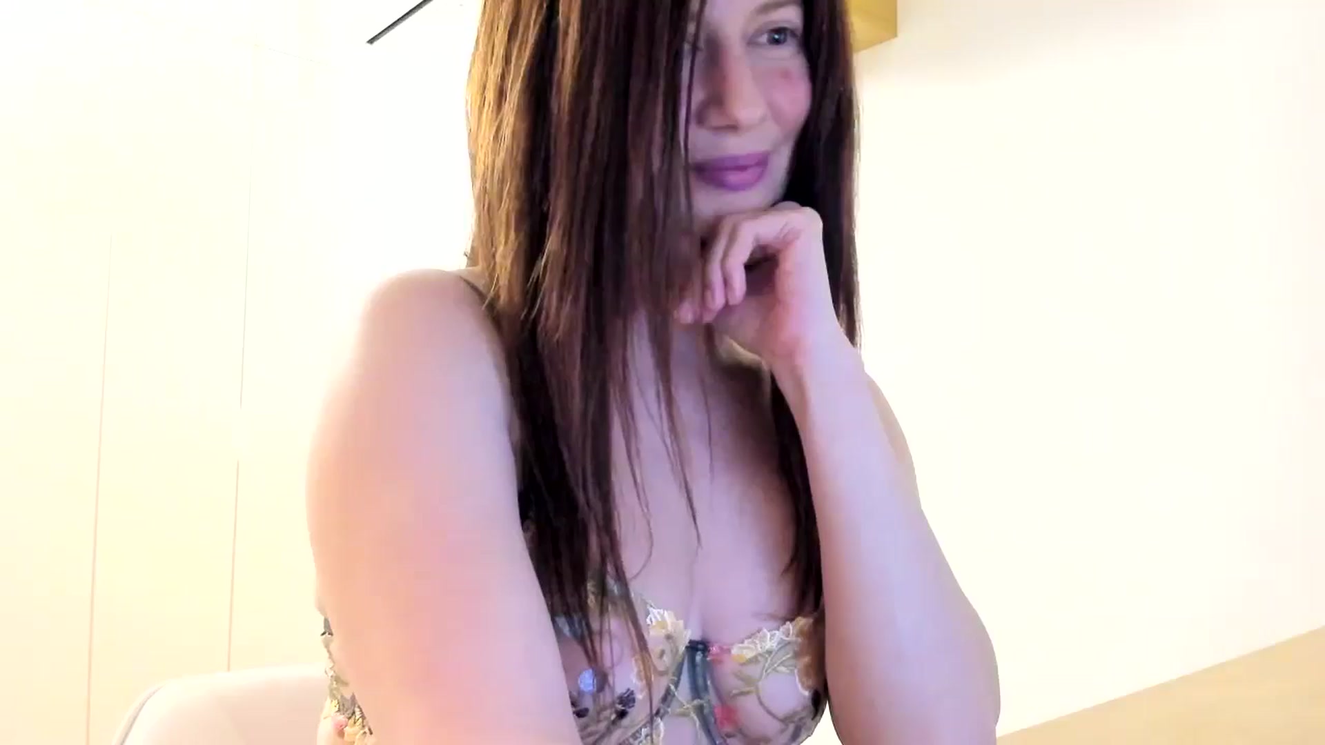 Gallery image thumbnail from ImTany's myfreecams stream on, 02/23/2025, 15:41 image 18 of 20