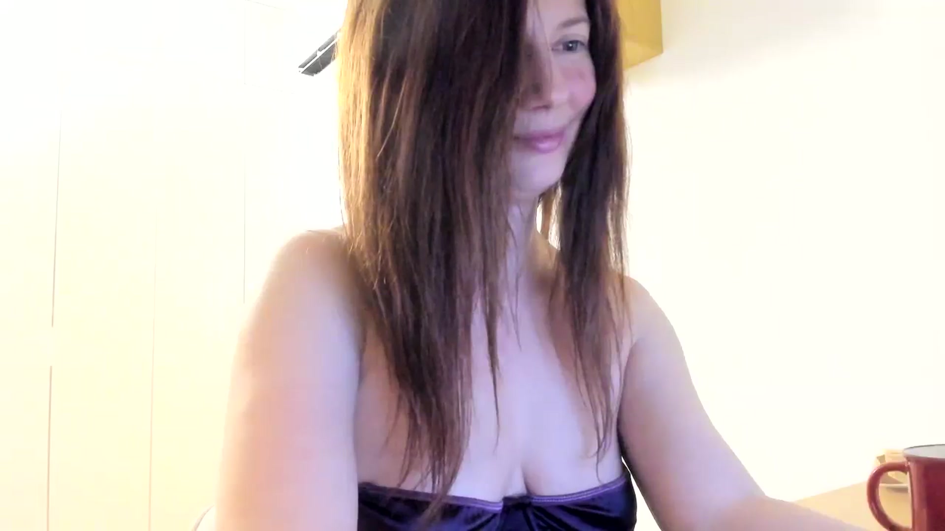 Gallery image thumbnail from ImTany's myfreecams stream on, 04/03/2025, 18:16 image 7 of 20