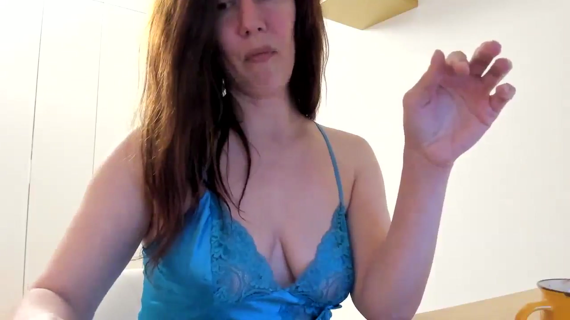 Gallery image thumbnail from ImTany's myfreecams stream on, 05/25/2025, 13:38 image 10 of 20