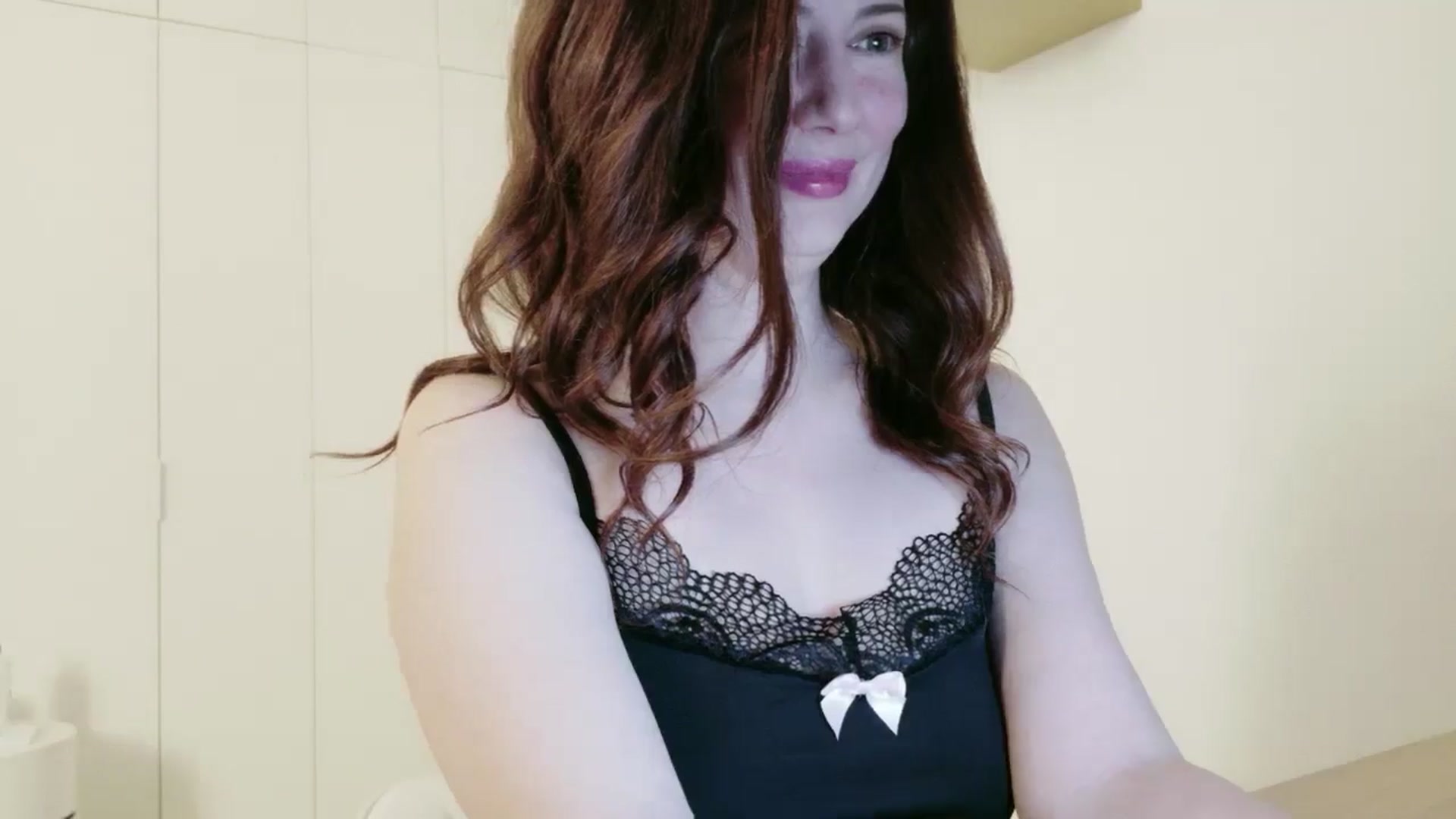 Gallery image thumbnail from ImTanya's myfreecams stream on, 12/21/2025, 22:28 image 4 of 20