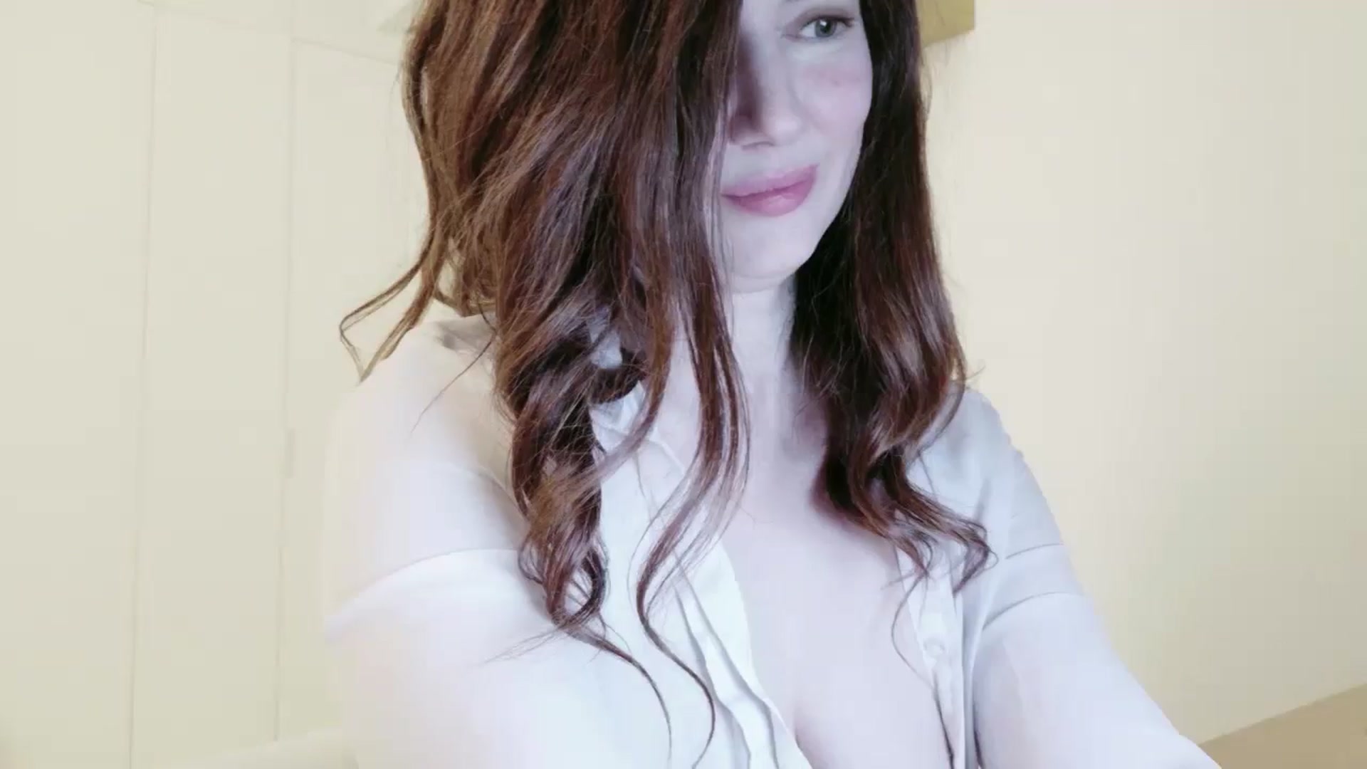 Gallery image thumbnail from ImTanya's myfreecams stream on, 12/23/2025, 07:28 image 13 of 20