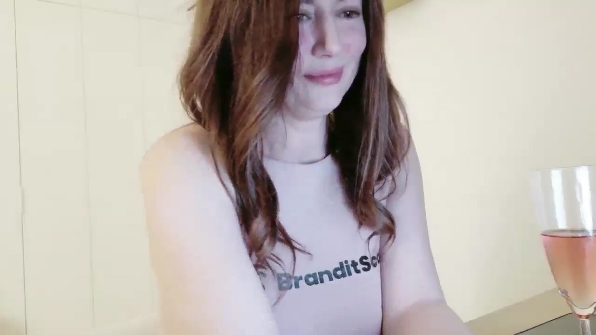 Gallery image thumbnail from ImTanya's myfreecams stream on, 01/18/2026, 02:42 image 14 of 20