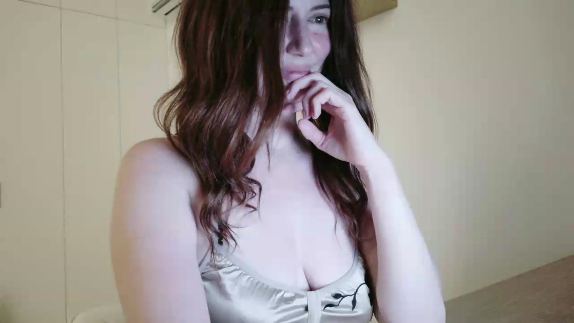 Gallery image thumbnail from ImTanya's myfreecams stream on, 06/03/2026, 22:47 image 16 of 20