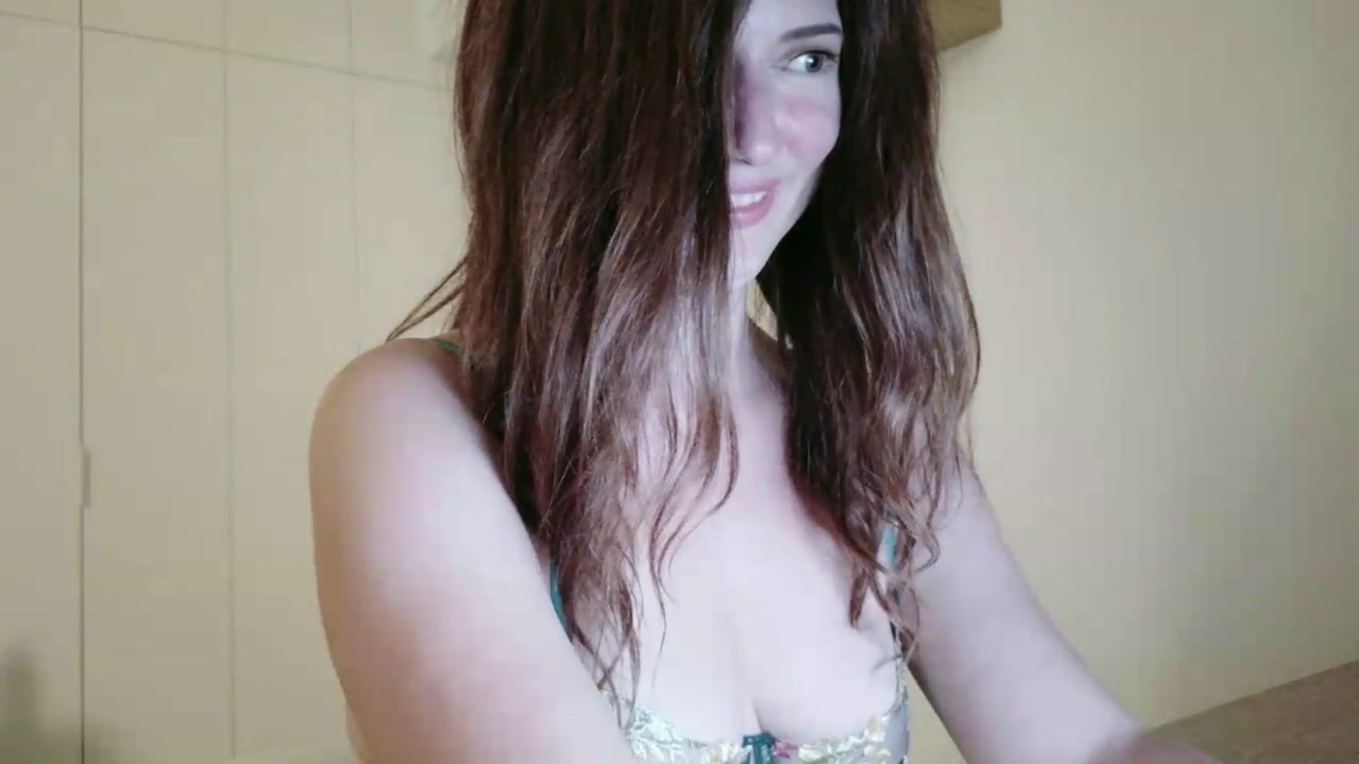 Gallery image thumbnail from ImTanya's myfreecams stream on, 08/03/2026, 19:51 image 5 of 20