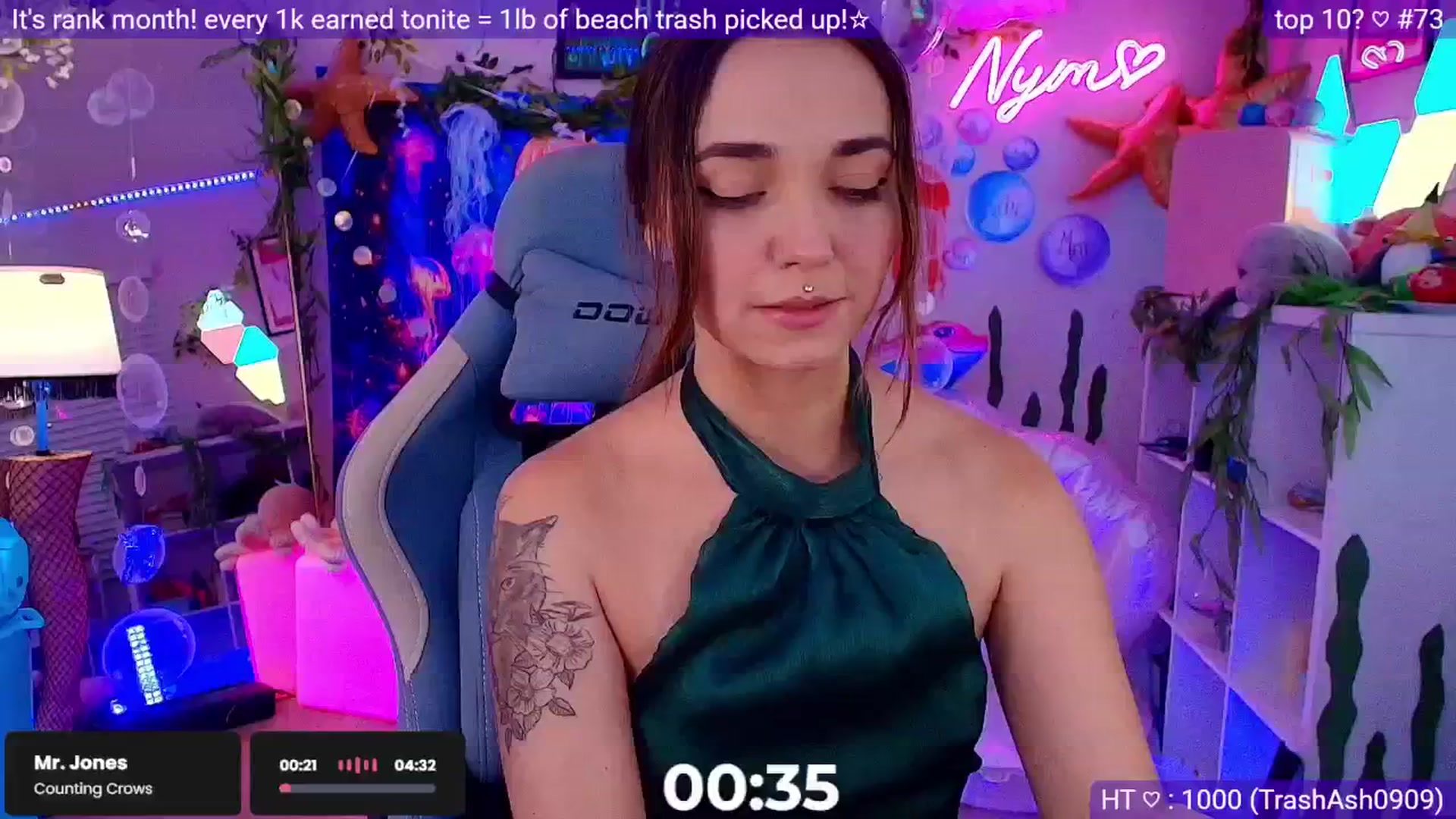 Gallery image thumbnail from ImTrash's myfreecams stream on, 07/04/2025, 04:39 image 18 of 20