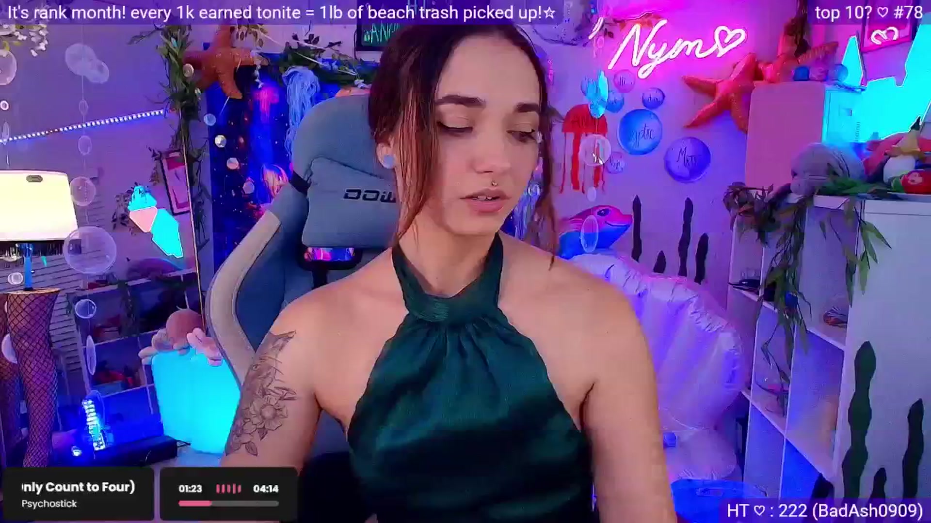 Gallery image thumbnail from ImTrash's myfreecams stream on, 07/04/2025, 04:39 image 10 of 20