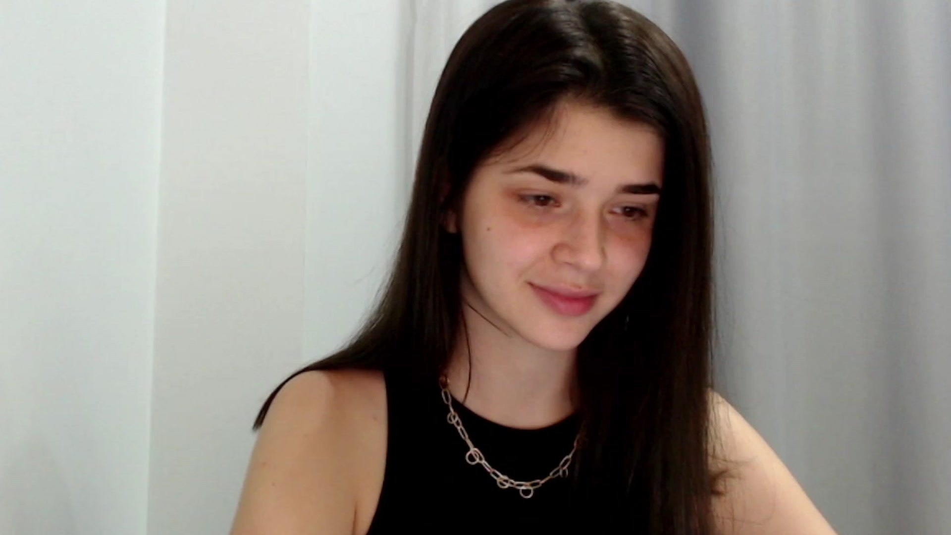 Gallery image thumbnail from ImYourLucky's myfreecams stream on, 08/09/2023, 18:42 image 4 of 20