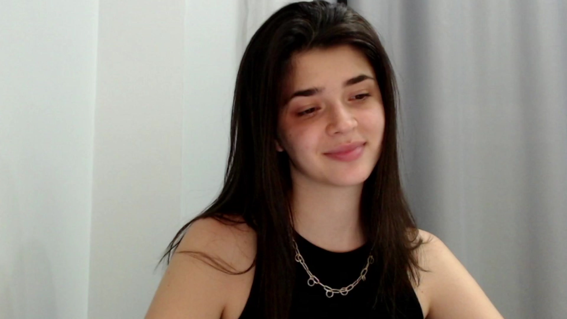 Gallery image thumbnail from ImYourLucky's myfreecams stream on, 08/09/2023, 18:42 image 9 of 20